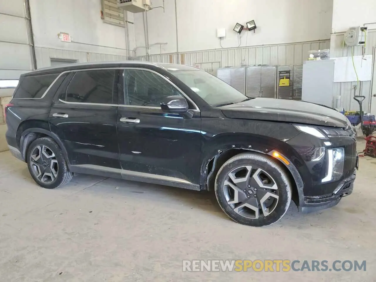4 Photograph of a damaged car KM8R5DGE4RU680875 HYUNDAI PALISADE 2024