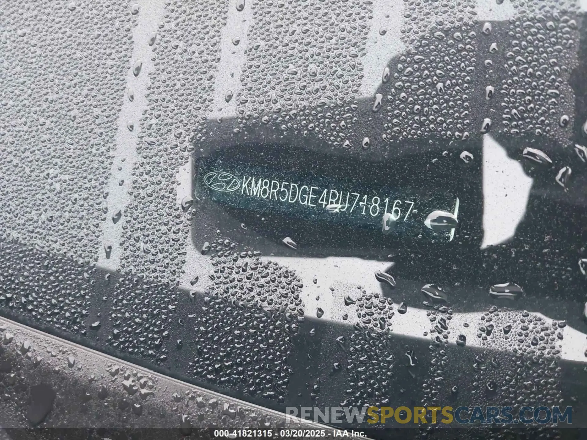 17 Photograph of a damaged car KM8R5DGE4RU718167 HYUNDAI PALISADE 2024