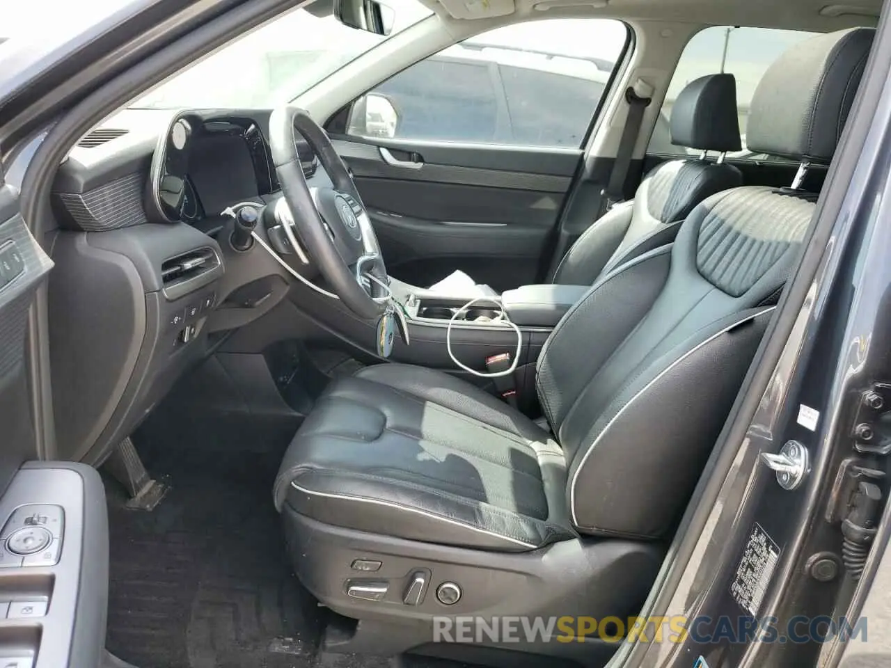 7 Photograph of a damaged car KM8R5DGE6RU665228 HYUNDAI PALISADE 2024