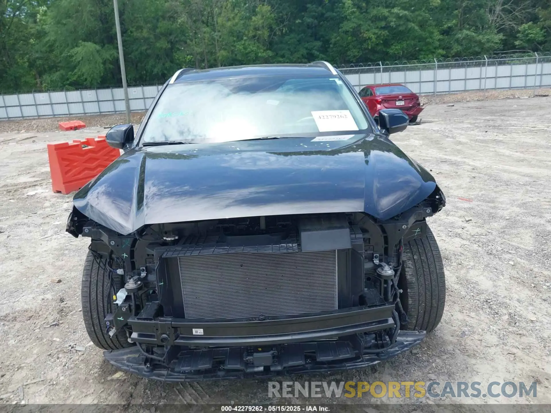 12 Photograph of a damaged car KM8R5DGE7RU698500 HYUNDAI PALISADE 2024