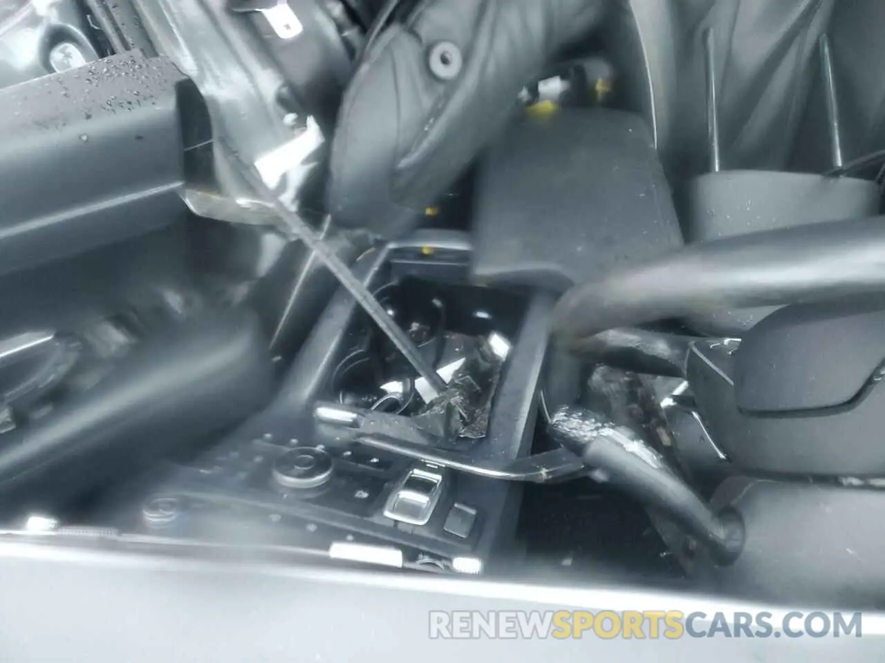 10 Photograph of a damaged car KM8R5DGE8RU700724 HYUNDAI PALISADE 2024