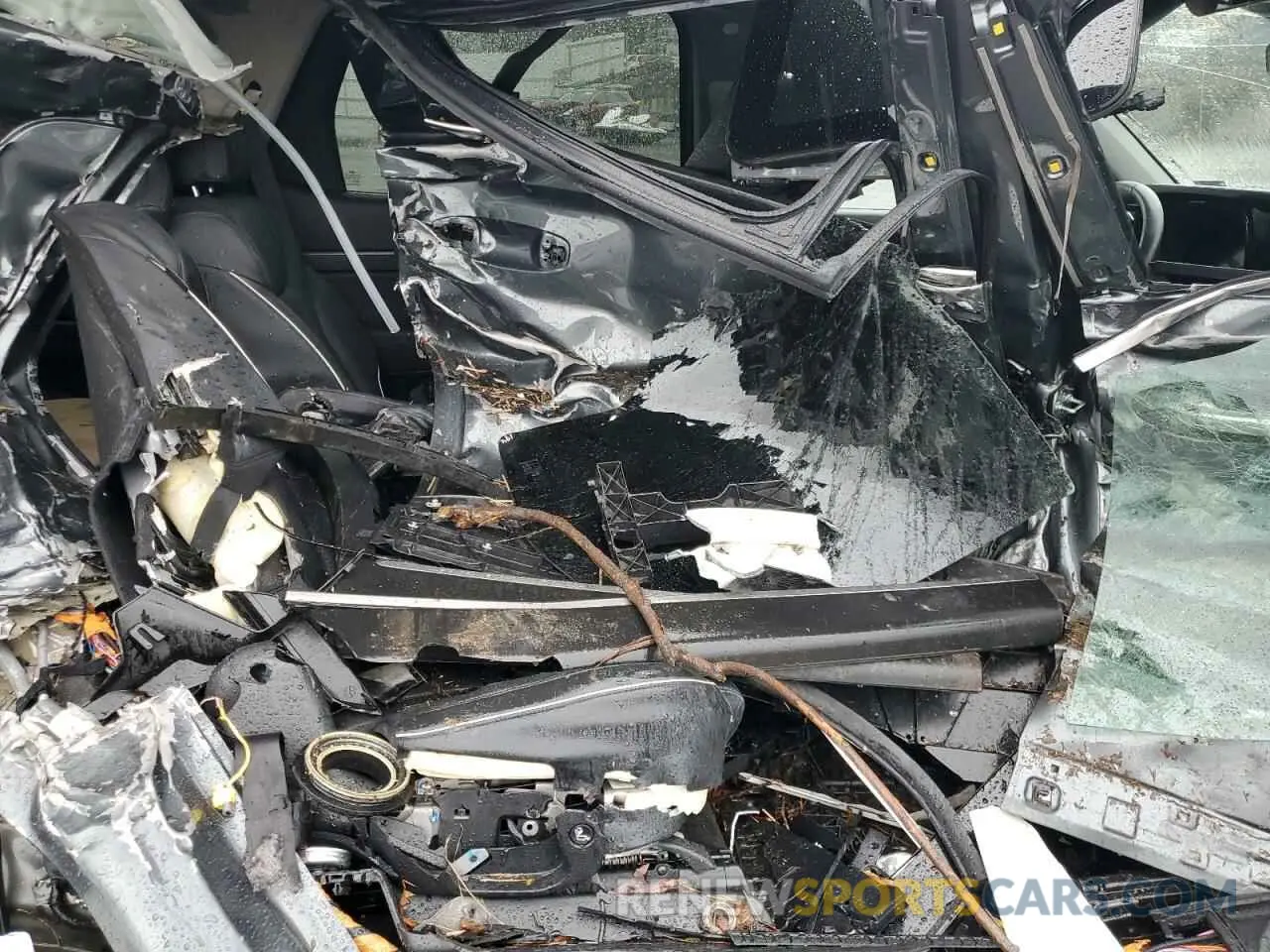 11 Photograph of a damaged car KM8R5DGE8RU700724 HYUNDAI PALISADE 2024