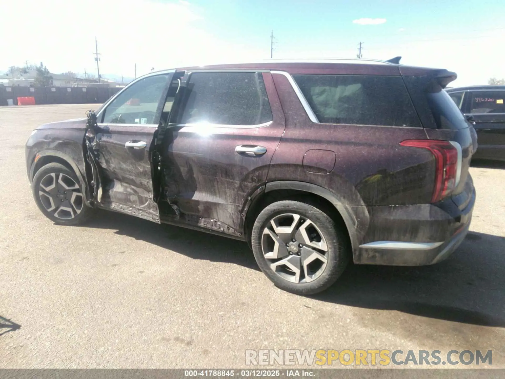 14 Photograph of a damaged car KM8R5DGE8RU720665 HYUNDAI PALISADE 2024
