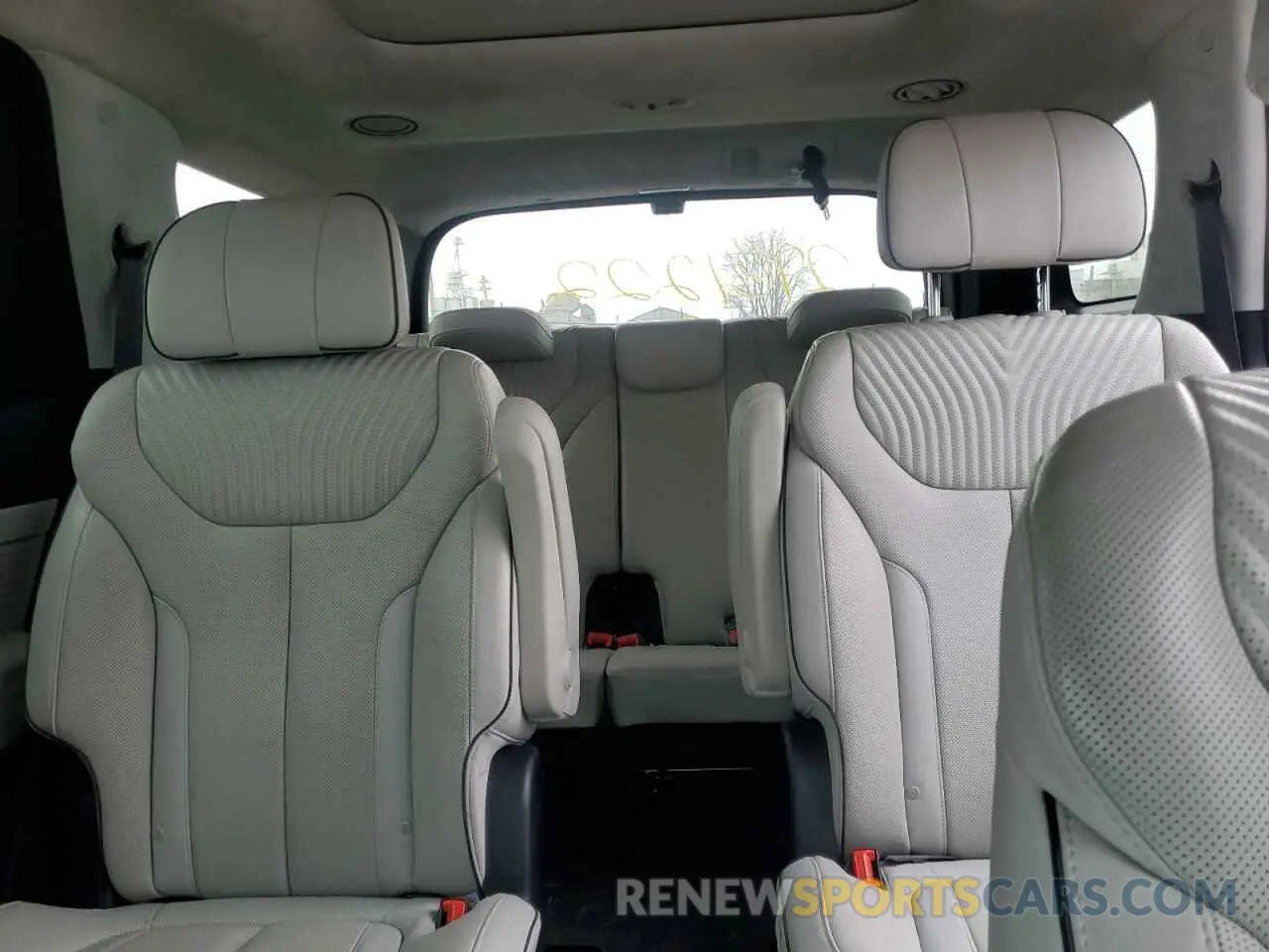 10 Photograph of a damaged car KM8R7DGE0RU662500 HYUNDAI PALISADE 2024