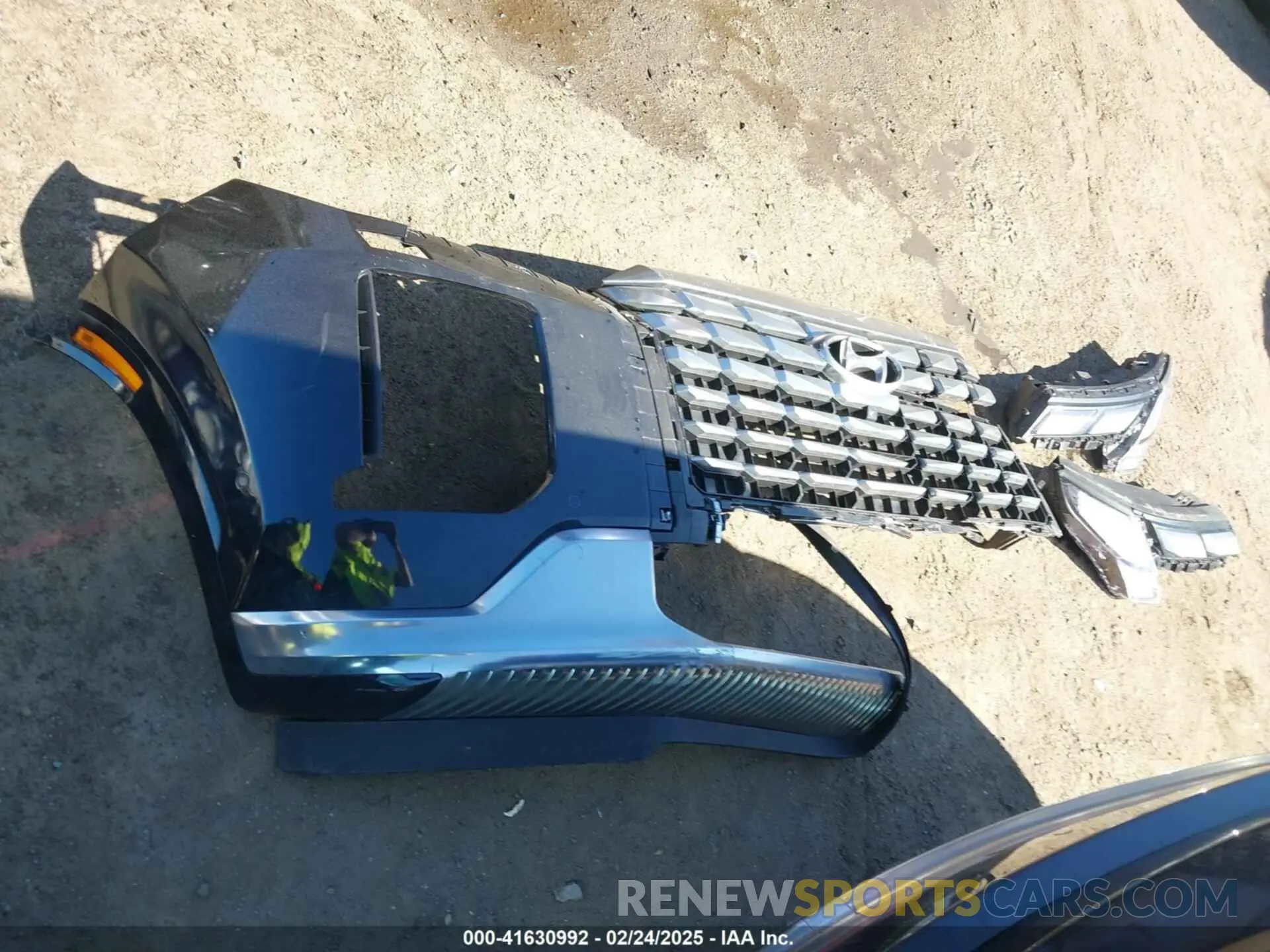 12 Photograph of a damaged car KM8R7DGE3RU656156 HYUNDAI PALISADE 2024