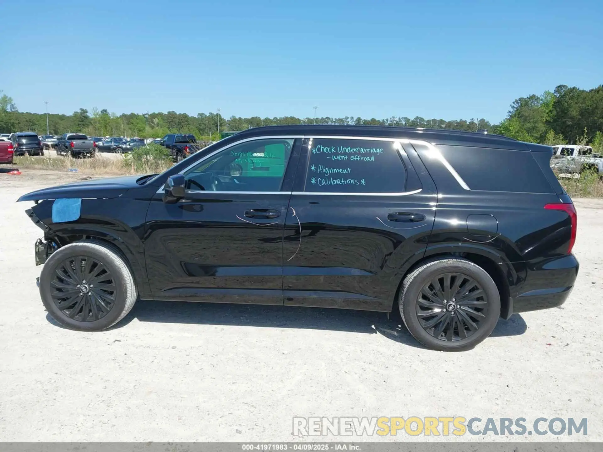14 Photograph of a damaged car KM8R7DGE6RU725406 HYUNDAI PALISADE 2024