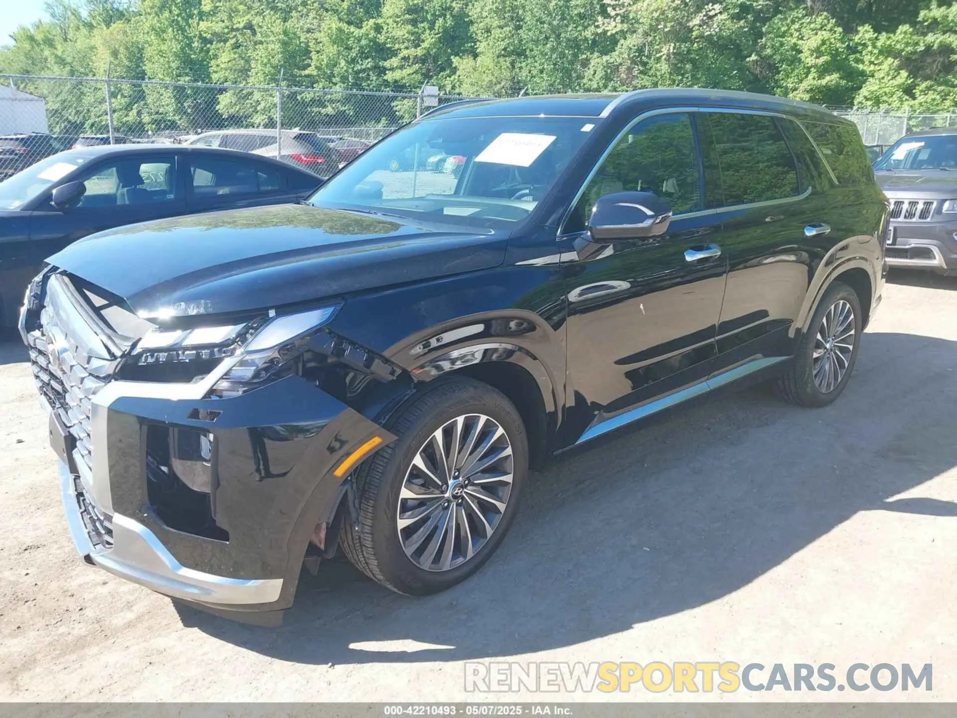 2 Photograph of a damaged car KM8R7DGE7RU795772 HYUNDAI PALISADE 2024