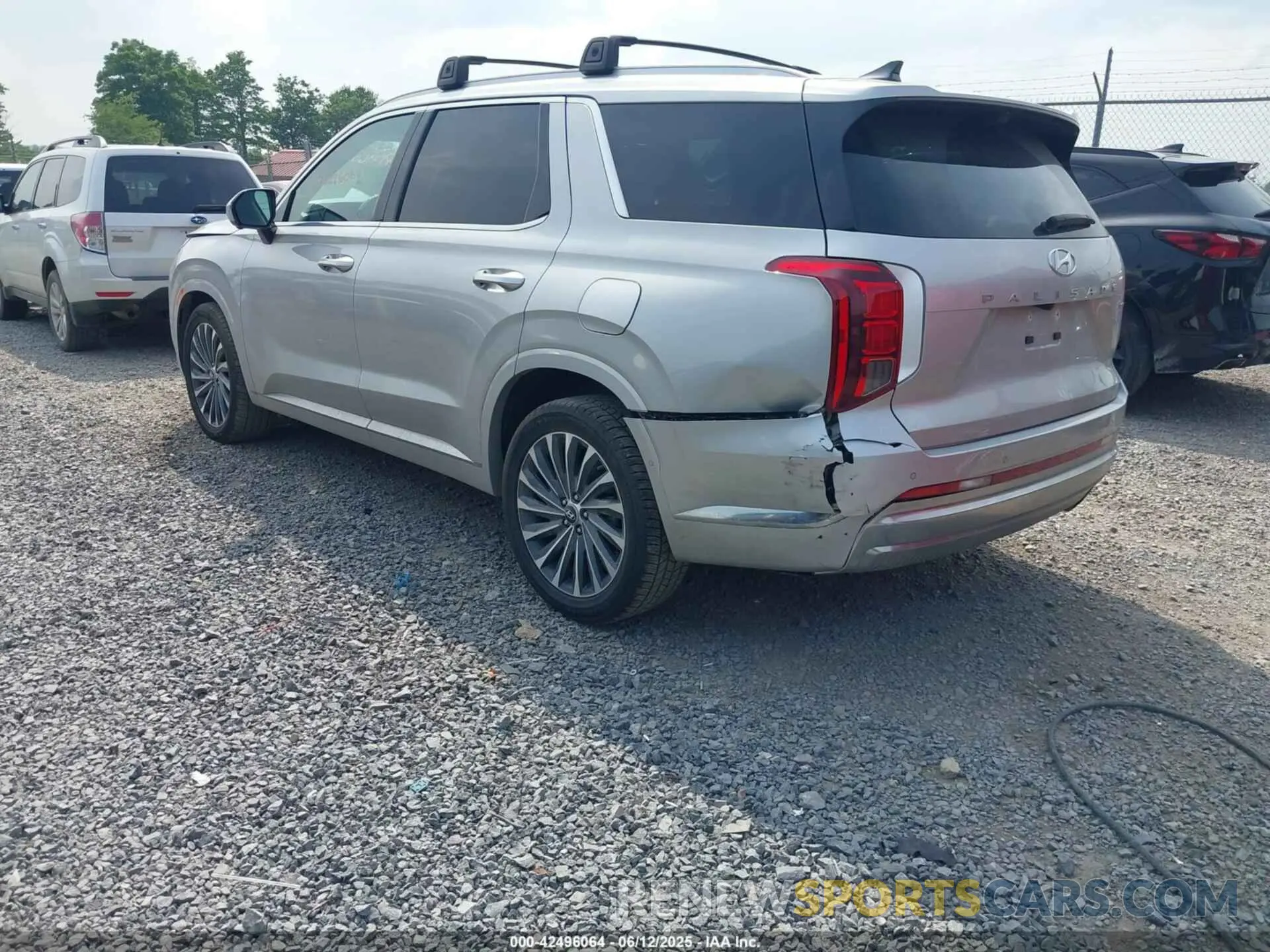 3 Photograph of a damaged car KM8R7DGE8RU709174 HYUNDAI PALISADE 2024