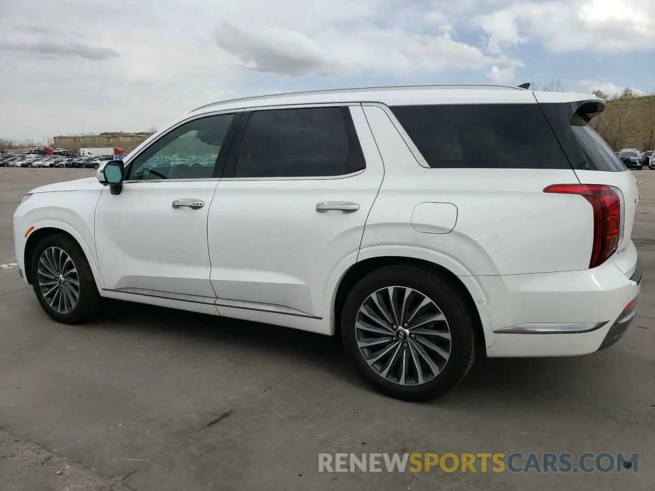 2 Photograph of a damaged car KM8R7DGE9RU753684 HYUNDAI PALISADE 2024
