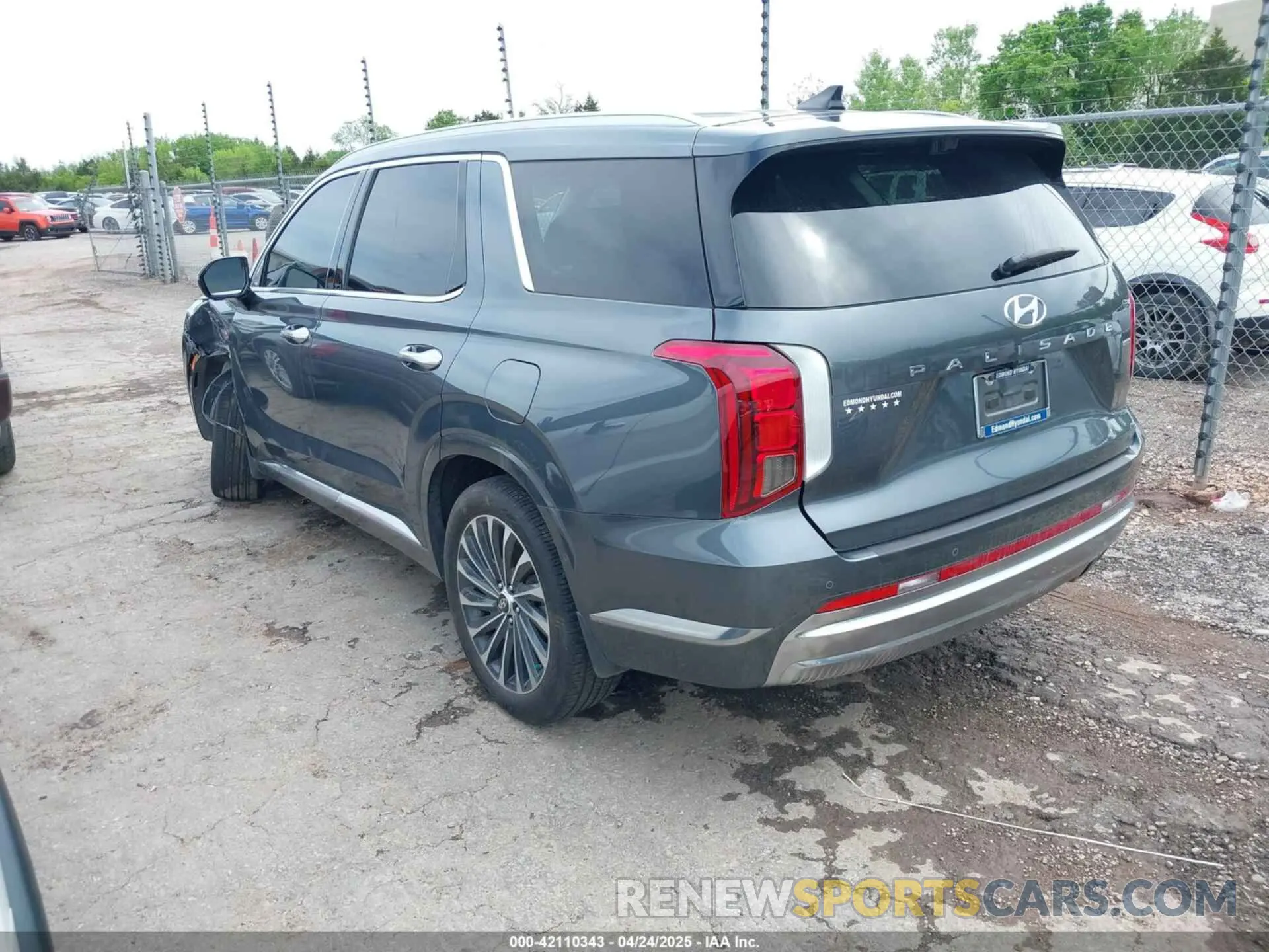 3 Фотография поврежденного автомобиля KM8R7DGEXRU681765 HYUNDAI PALISADE 2024
