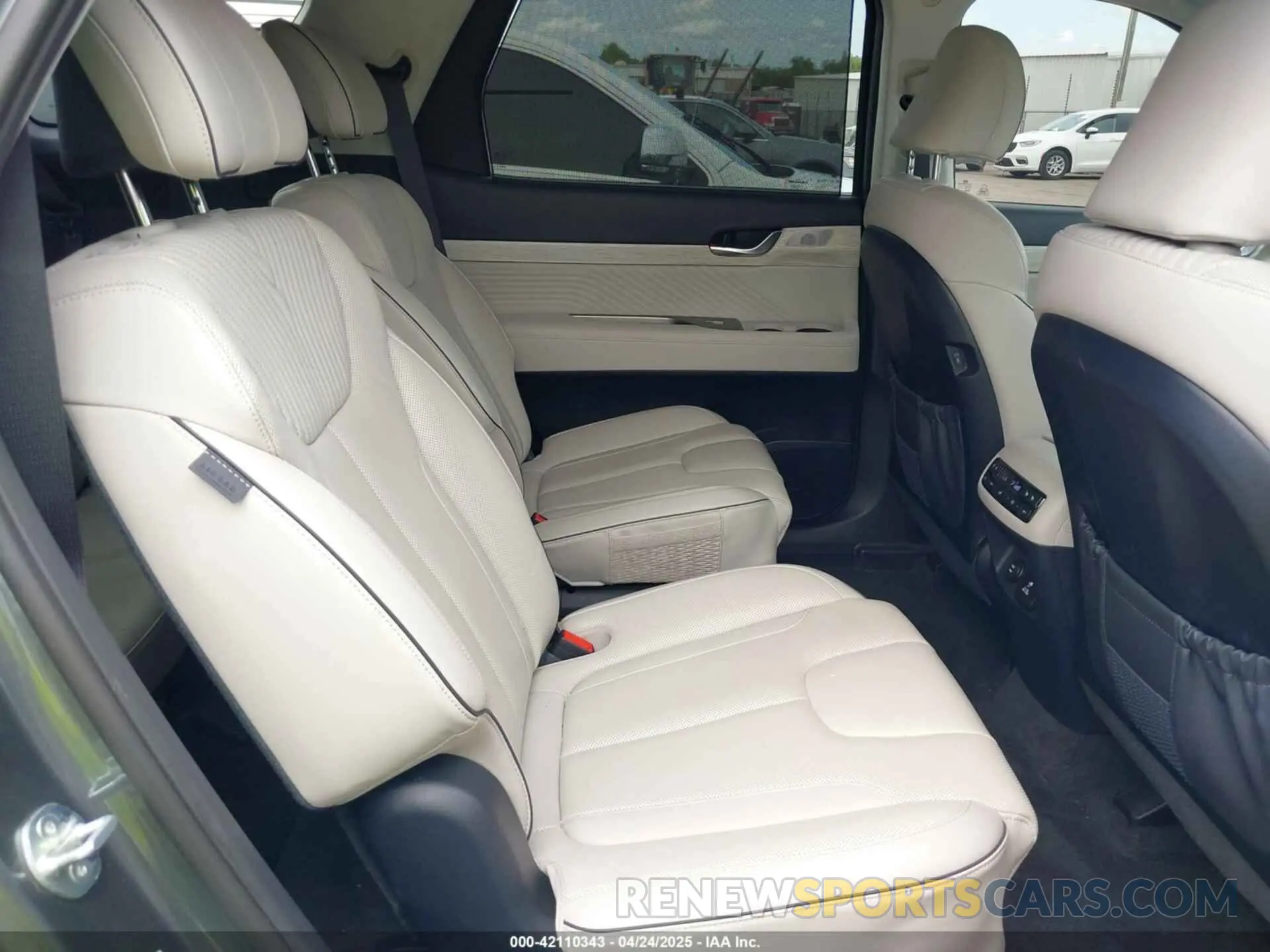 8 Фотография поврежденного автомобиля KM8R7DGEXRU681765 HYUNDAI PALISADE 2024