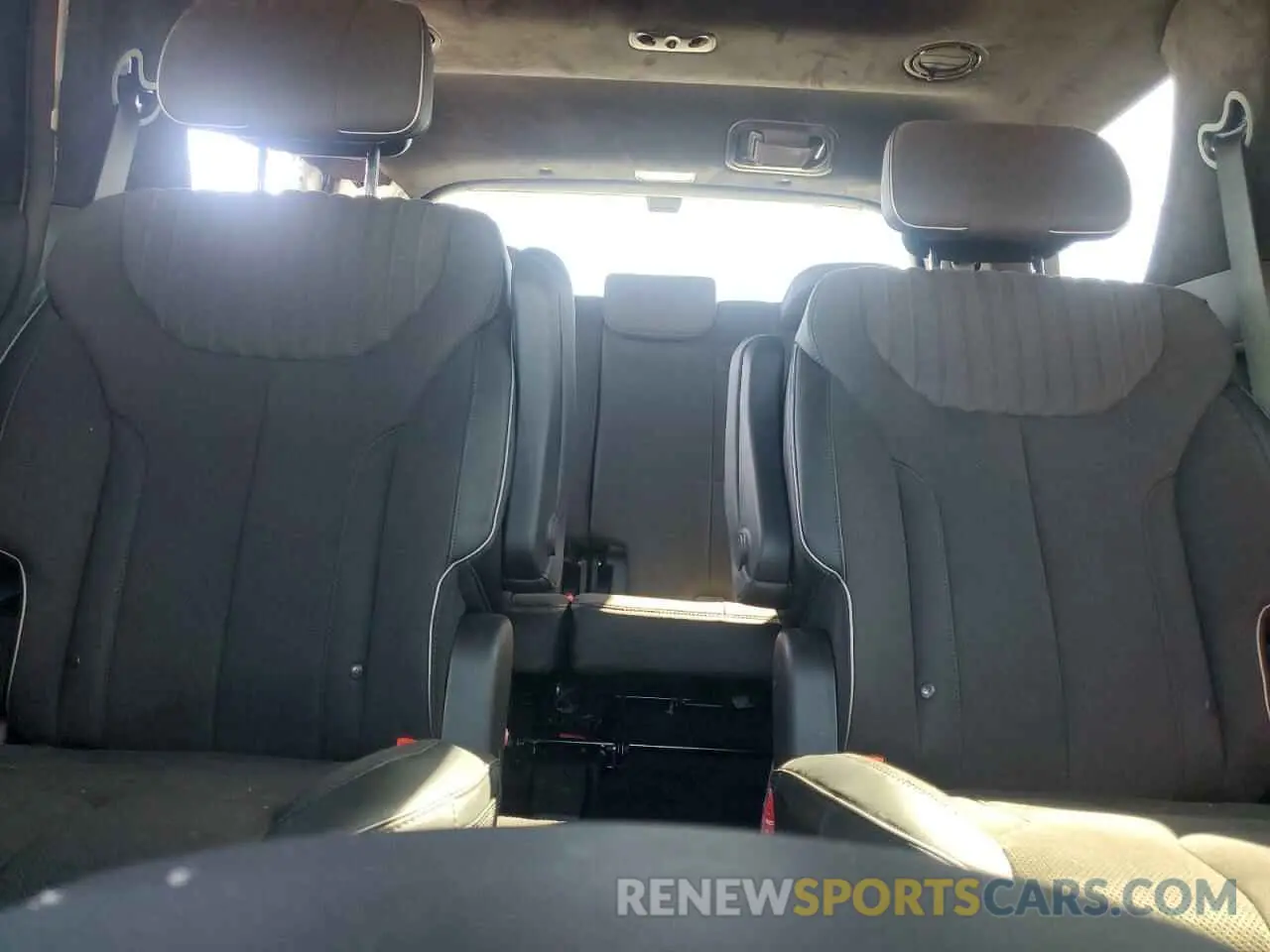 10 Photograph of a damaged car KM8R7DGEXRU780604 HYUNDAI PALISADE 2024