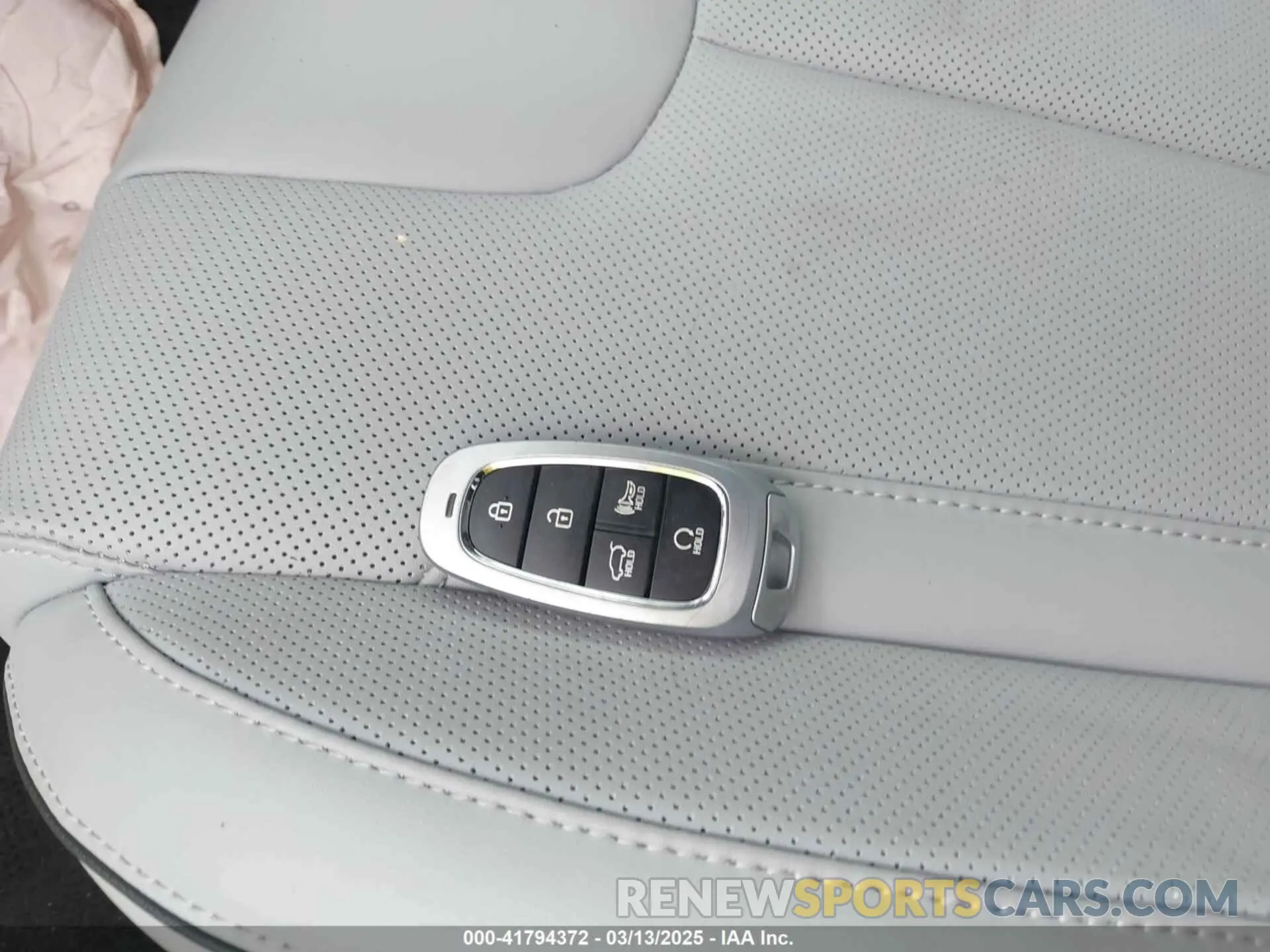 11 Photograph of a damaged car KM8R24GE1SU830438 HYUNDAI PALISADE 2025