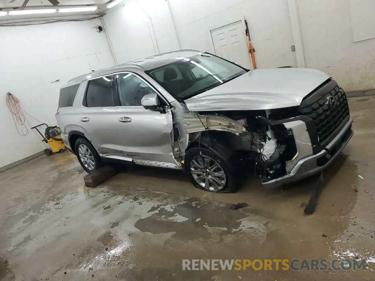 4 Фотография поврежденного автомобиля KM8R24GE2SU875405 HYUNDAI PALISADE 2025