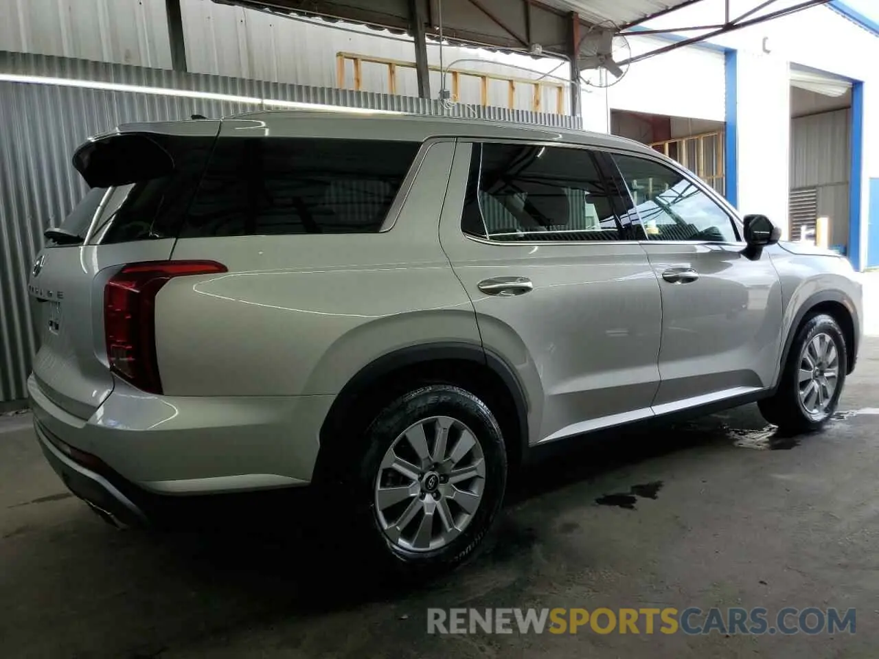 3 Photograph of a damaged car KM8R24GE8SU868071 HYUNDAI PALISADE 2025