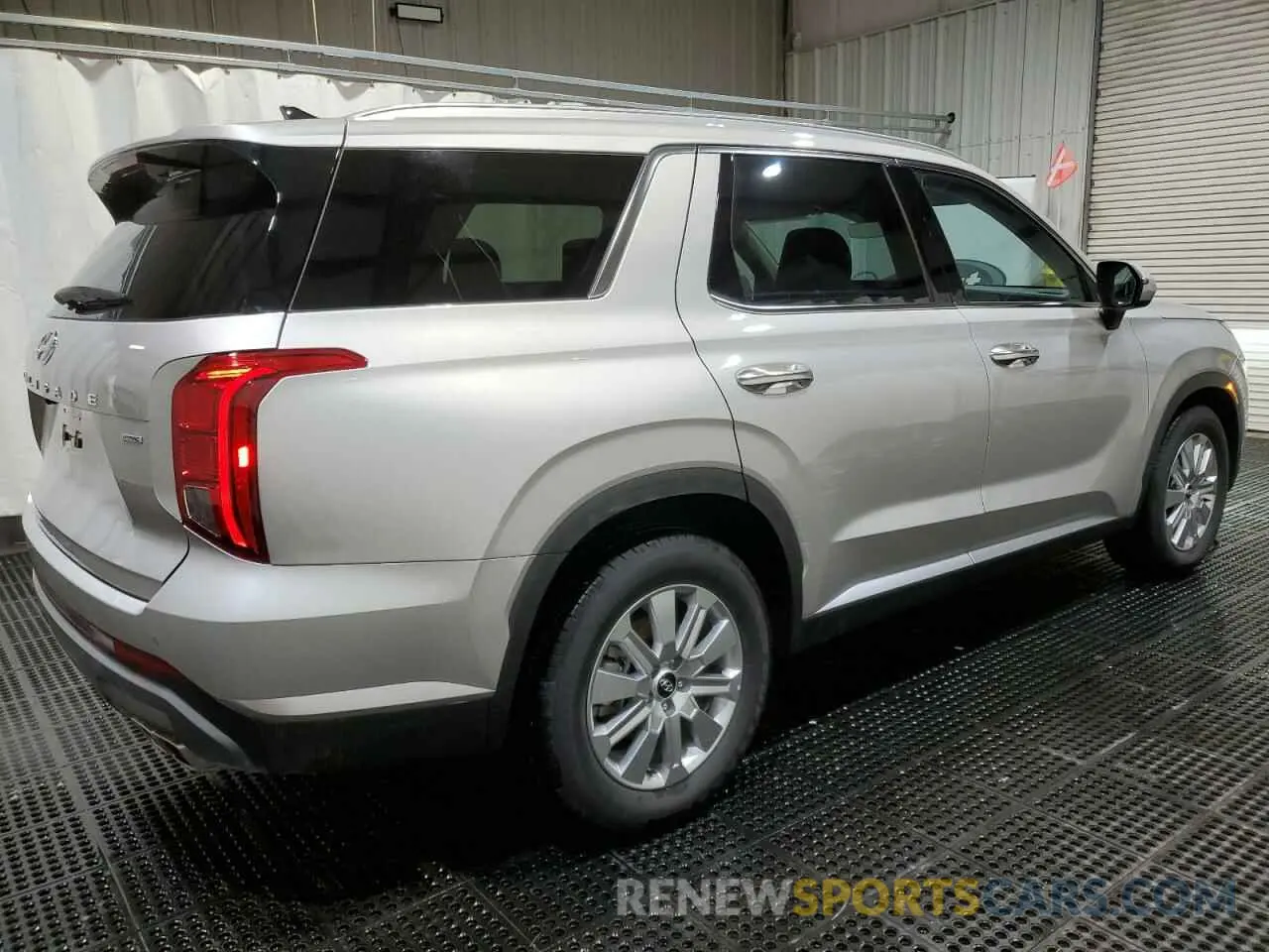 3 Photograph of a damaged car KM8R2DGE3SU876658 HYUNDAI PALISADE 2025