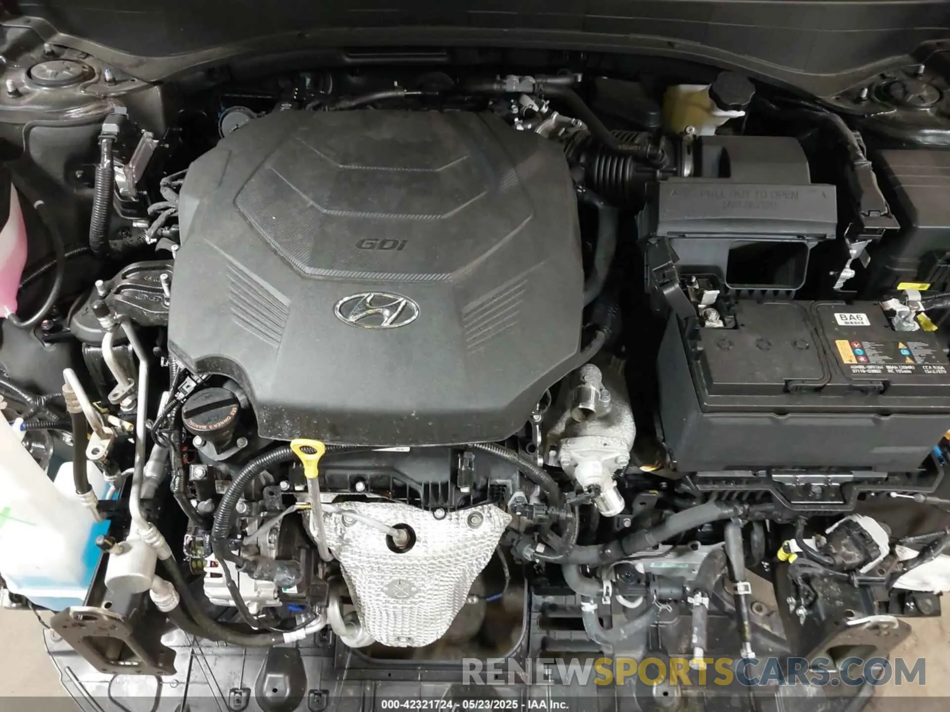 10 Photograph of a damaged car KM8R4DGE7SU836643 HYUNDAI PALISADE 2025