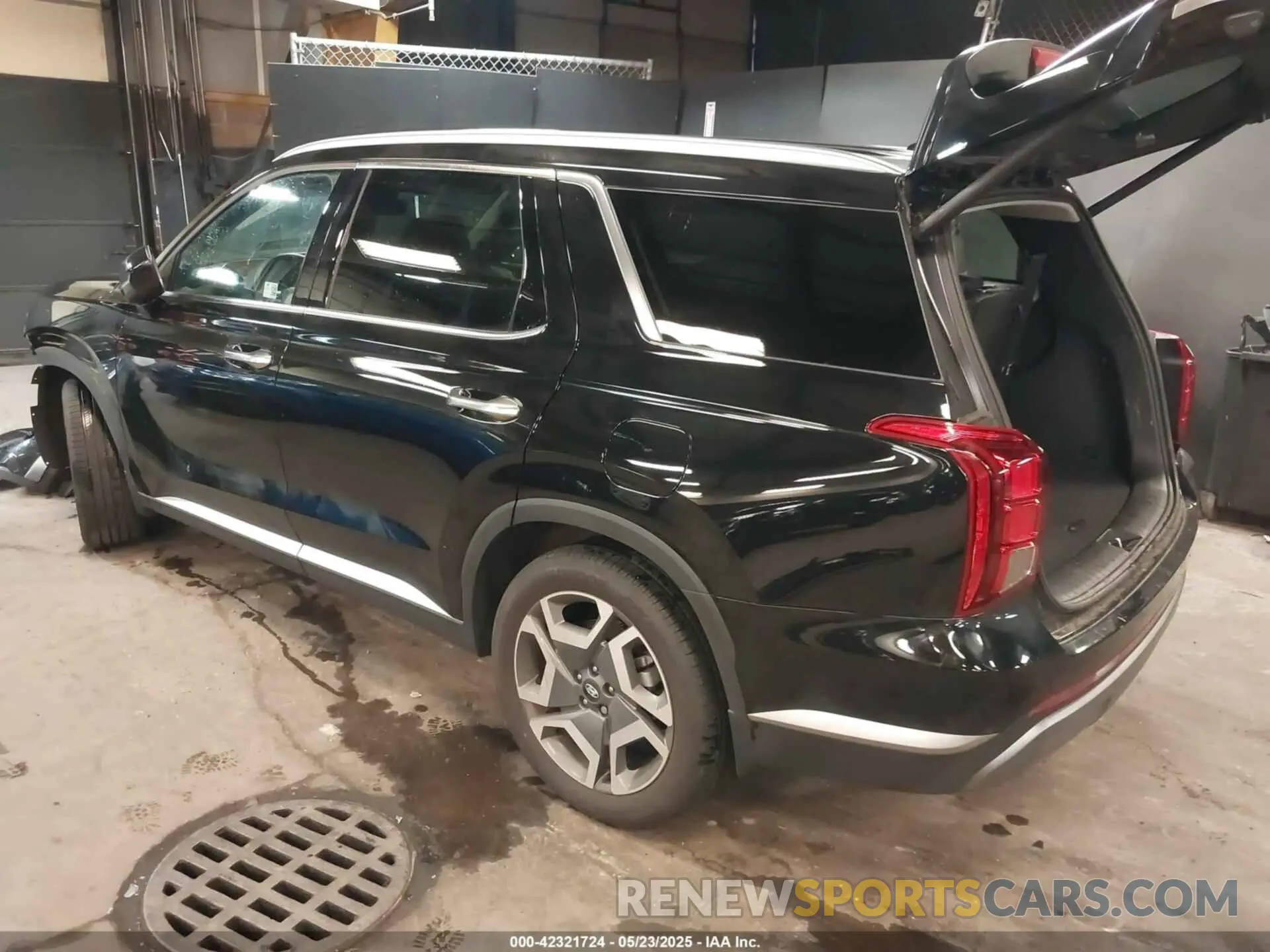 3 Photograph of a damaged car KM8R4DGE7SU836643 HYUNDAI PALISADE 2025