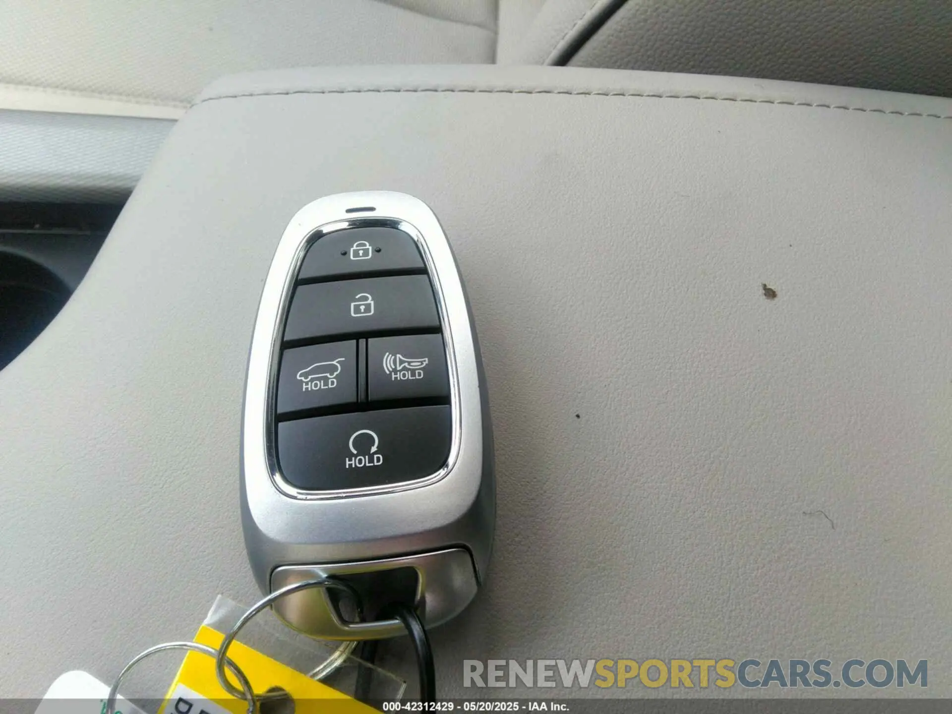 11 Photograph of a damaged car KM8R54GE0SU894879 HYUNDAI PALISADE 2025