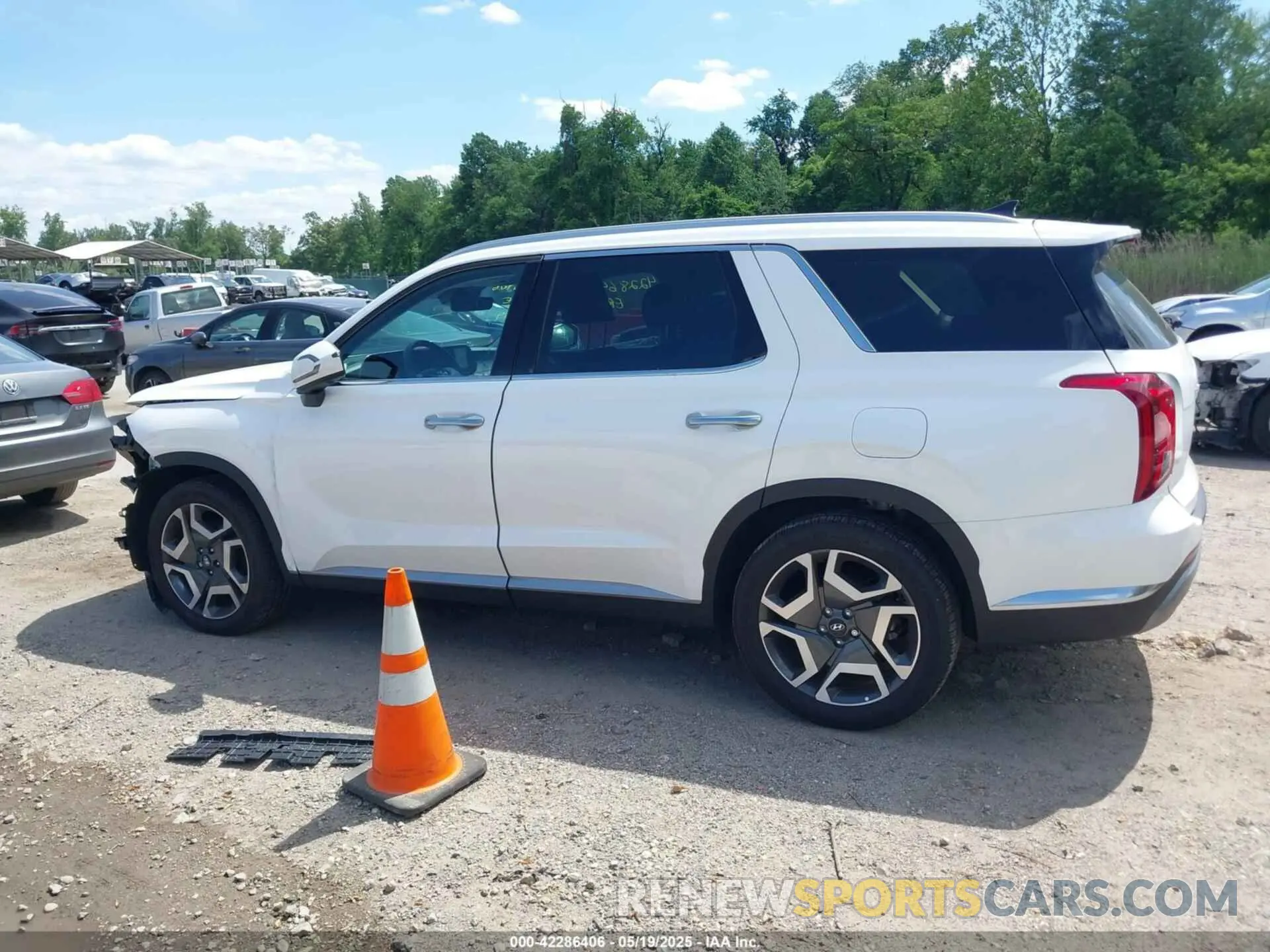 15 Фотография поврежденного автомобиля KM8R5DGE4SU811132 HYUNDAI PALISADE 2025