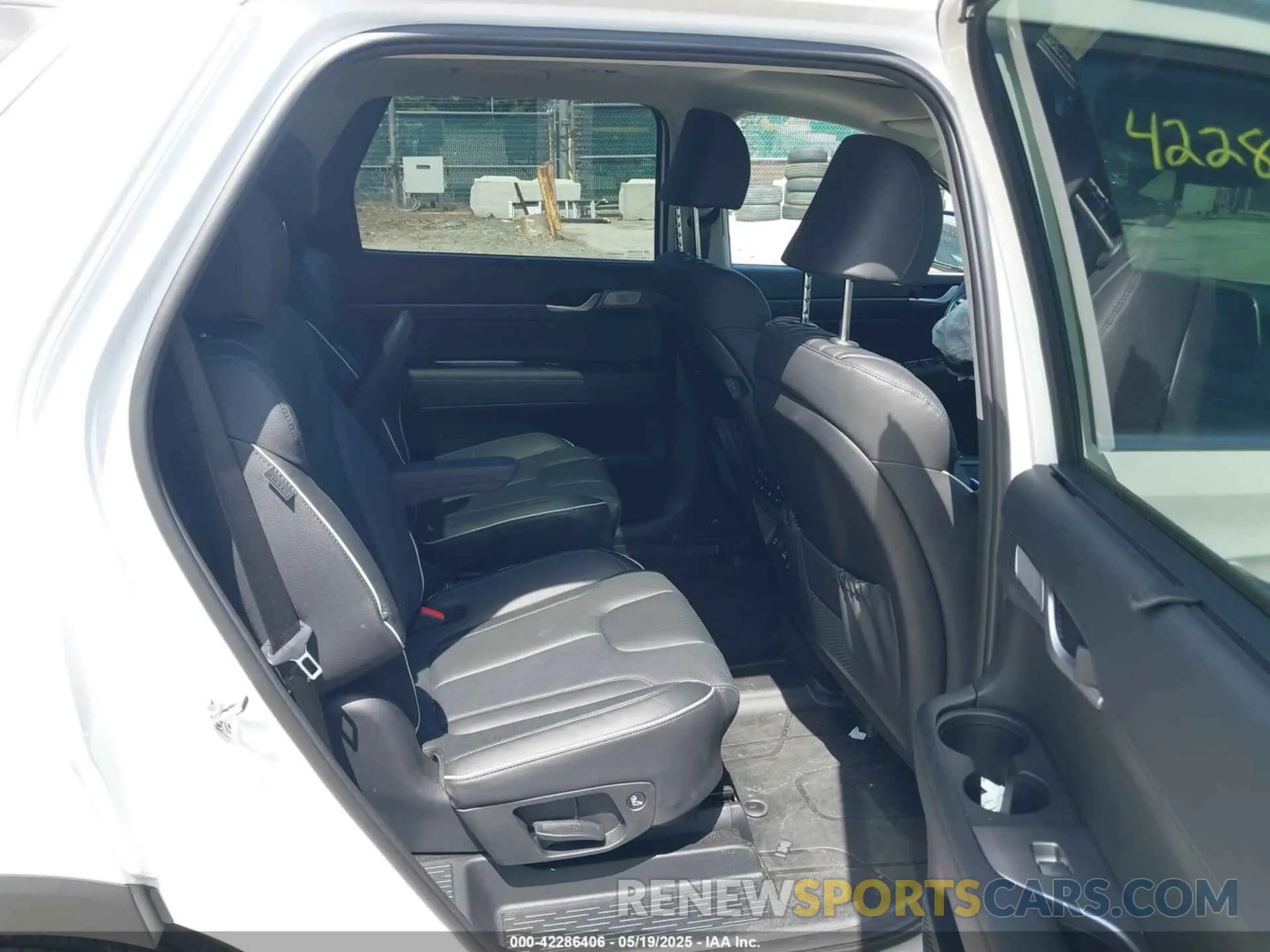 8 Фотография поврежденного автомобиля KM8R5DGE4SU811132 HYUNDAI PALISADE 2025