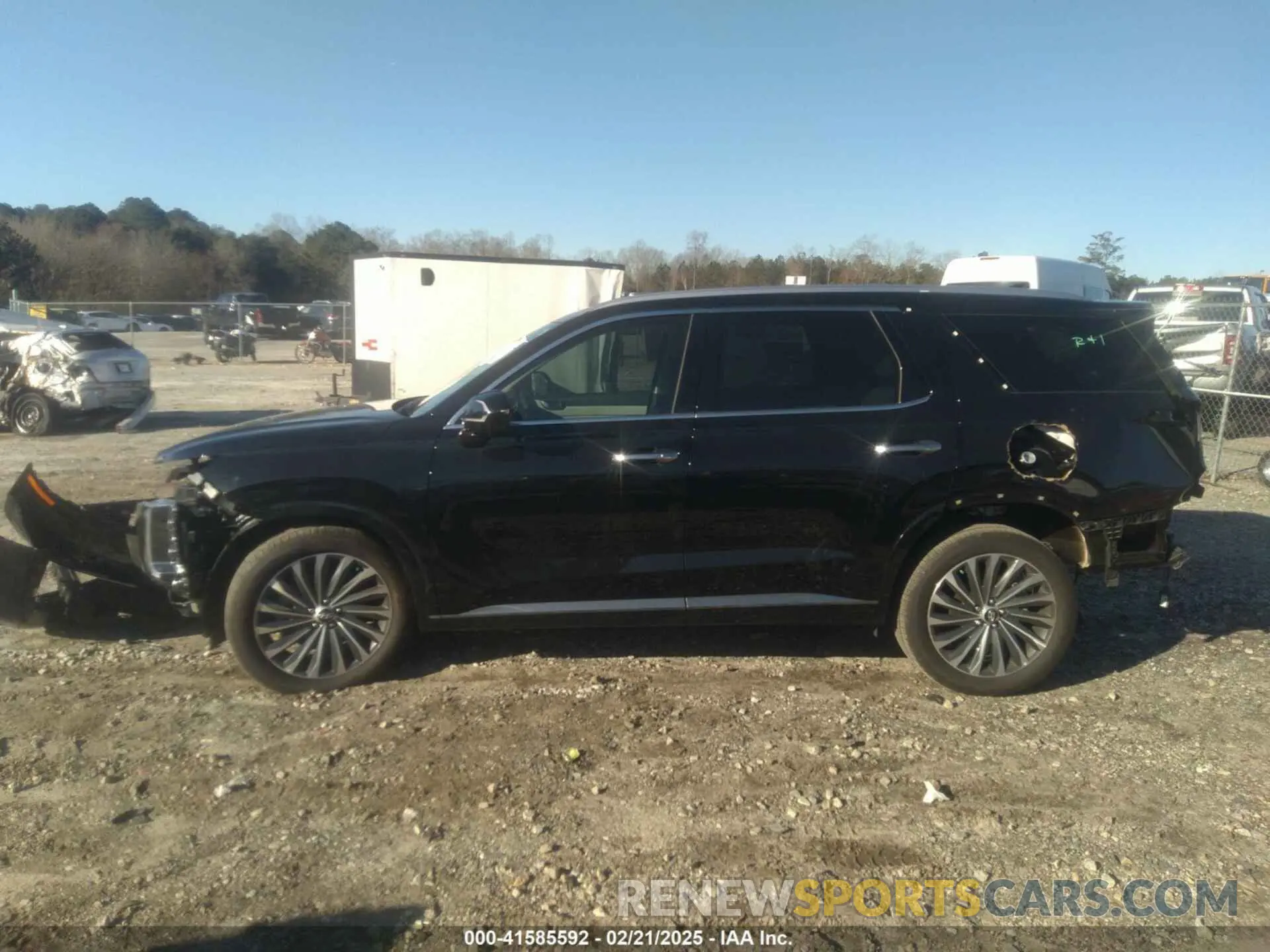 15 Фотография поврежденного автомобиля KM8R74GE8SU812181 HYUNDAI PALISADE 2025