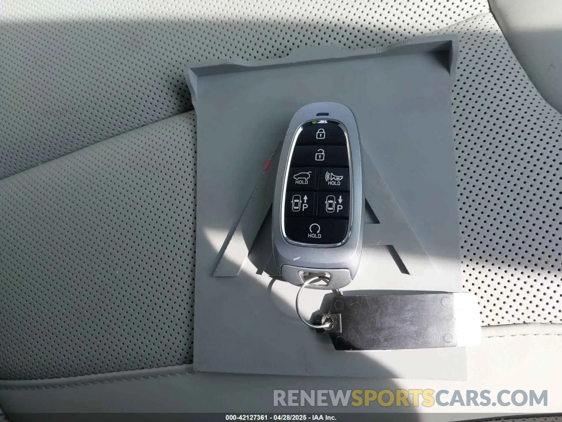 11 Фотография поврежденного автомобиля KM8R7DGE2SU828795 HYUNDAI PALISADE 2025