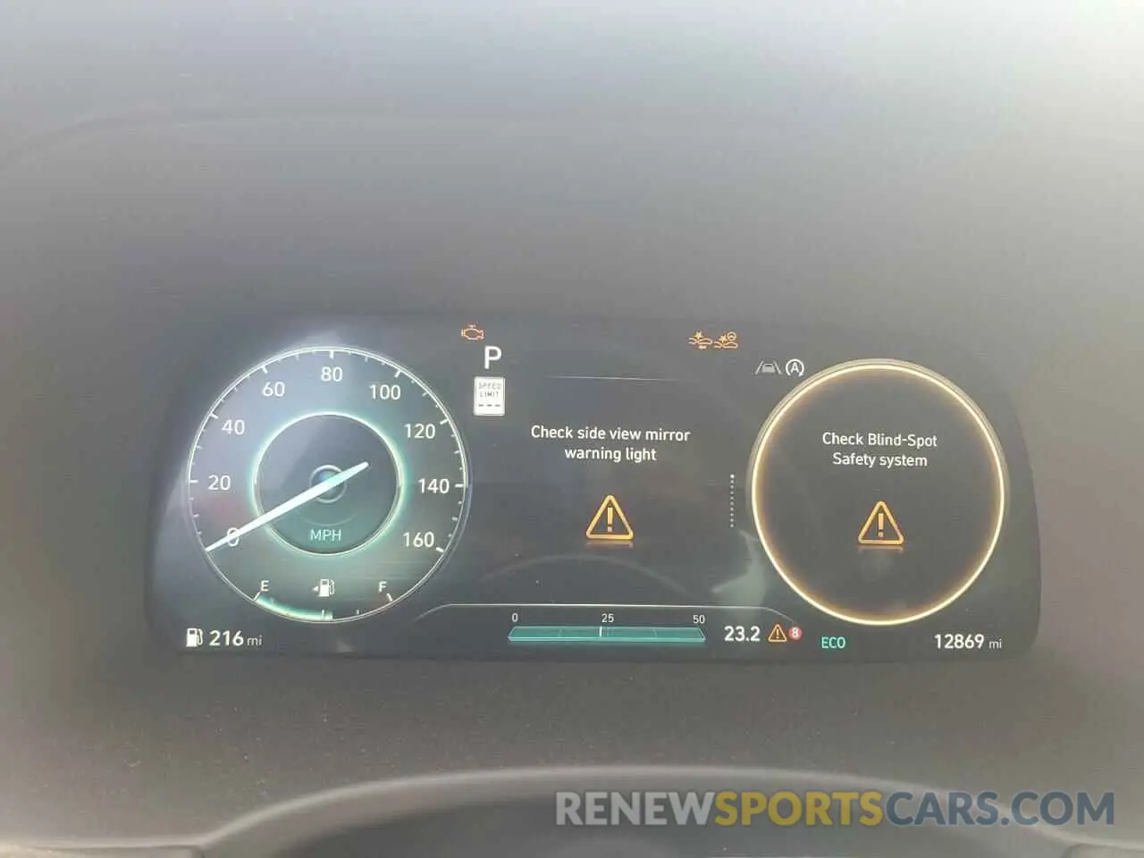 9 Photograph of a damaged car KM8R7DGE6SU819145 HYUNDAI PALISADE 2025