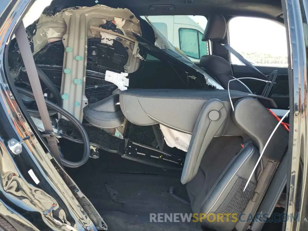 11 Photograph of a damaged car KM8R7DGE6SU869186 HYUNDAI PALISADE 2025