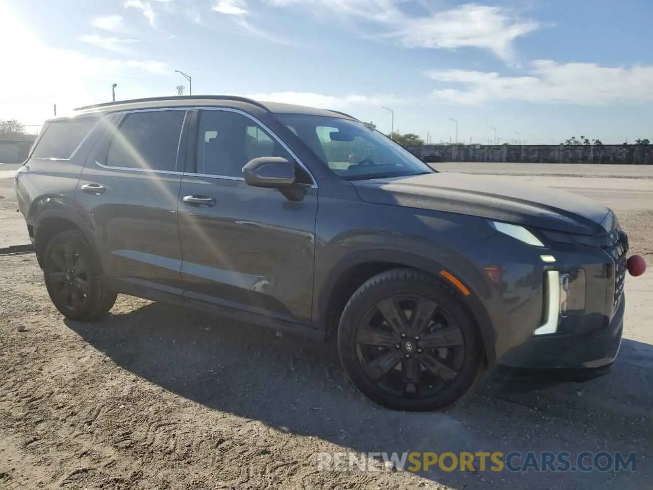 4 Photograph of a damaged car KM8R34GE1PU605571 HYUNDAI PALISADE X 2023