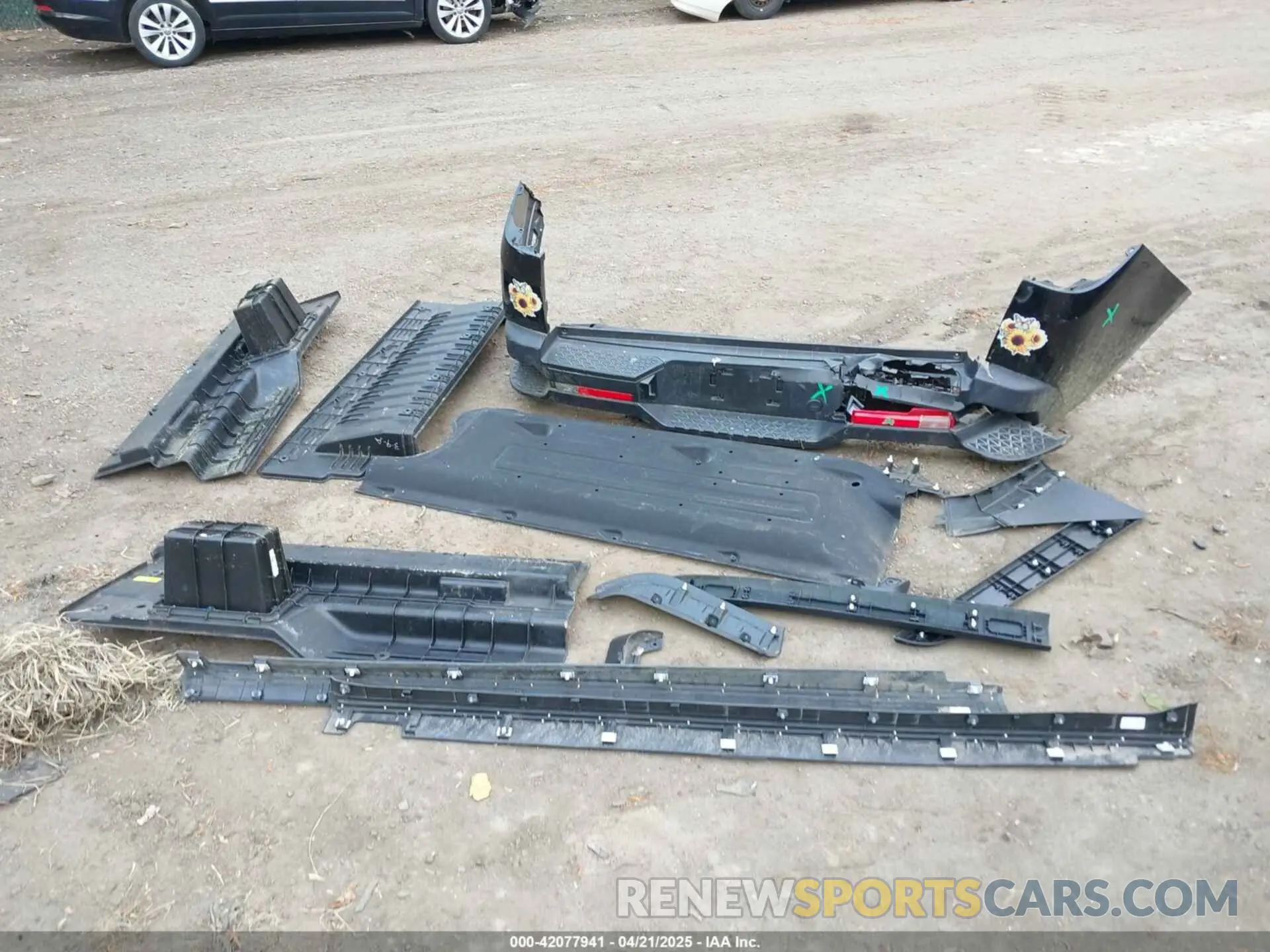 12 Photograph of a damaged car 5NTJBDAEXNH022728 HYUNDAI SANTA CRUZ 2022