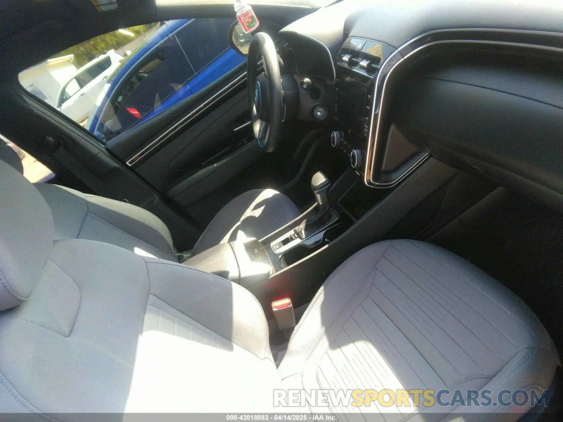 5 Photograph of a damaged car 5NTJADAE8PH067852 HYUNDAI SANTA CRUZ 2023