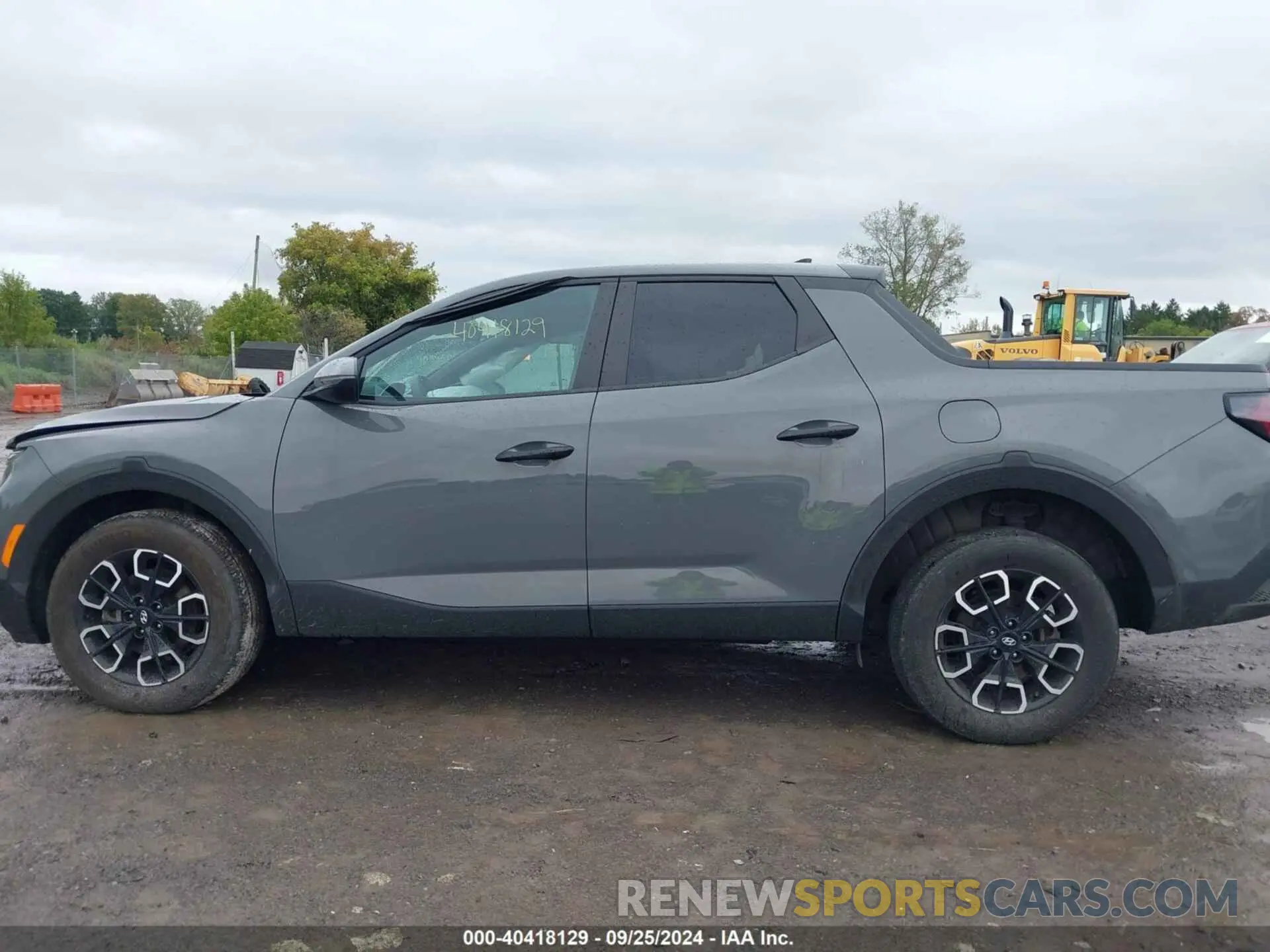 14 Photograph of a damaged car 5NTJBDAE7PH066379 HYUNDAI SANTA CRUZ 2023