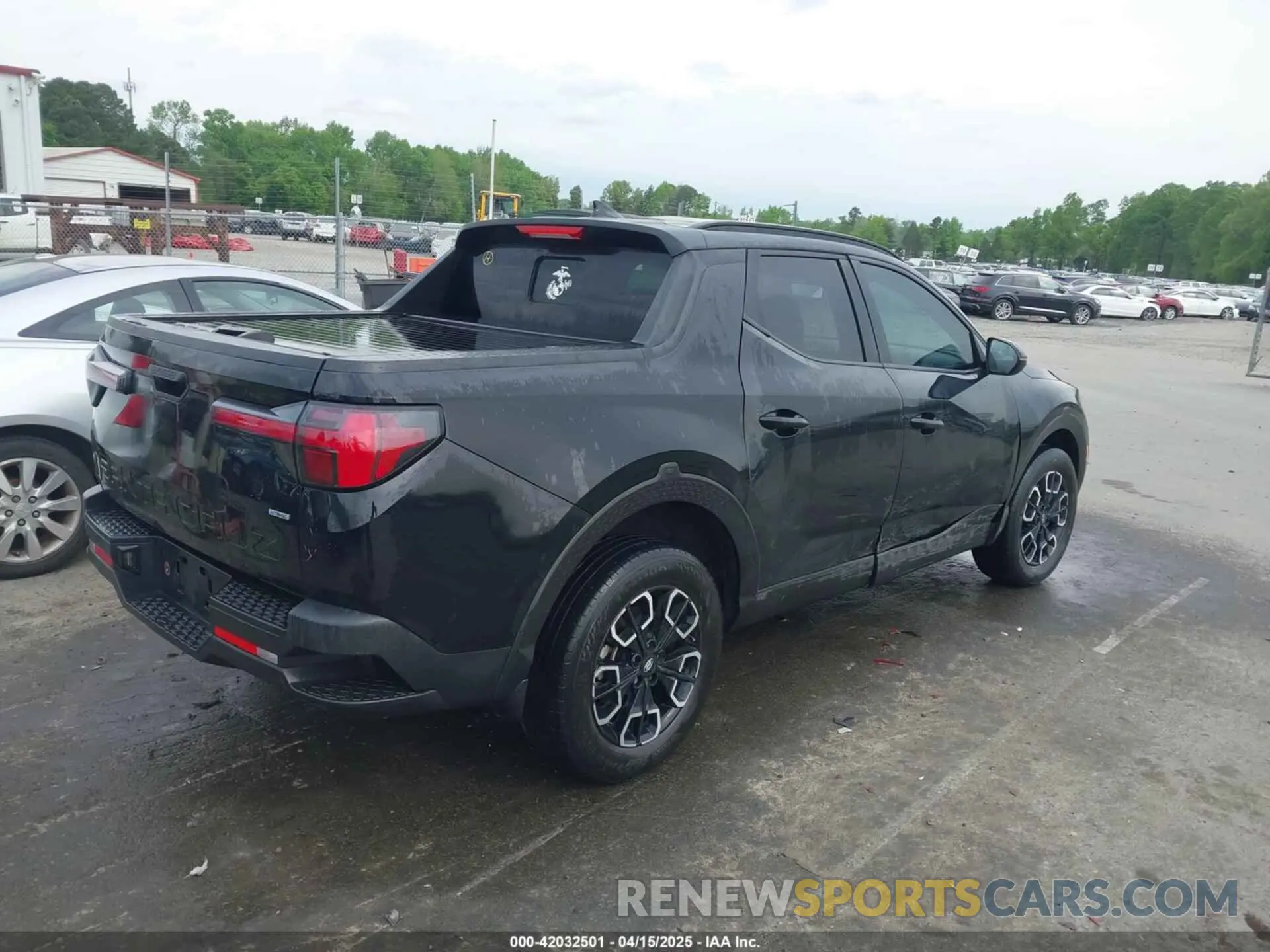 4 Photograph of a damaged car 5NTJCDAE6PH060845 HYUNDAI SANTA CRUZ 2023