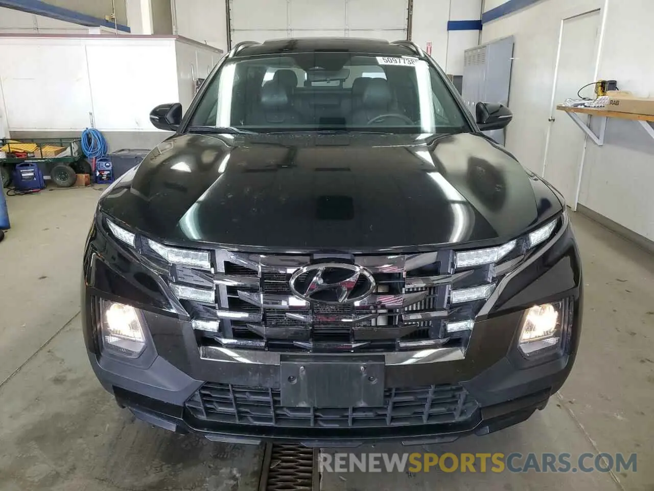 5 Photograph of a damaged car 5NTJCDAF2PH064495 HYUNDAI SANTA CRUZ 2023