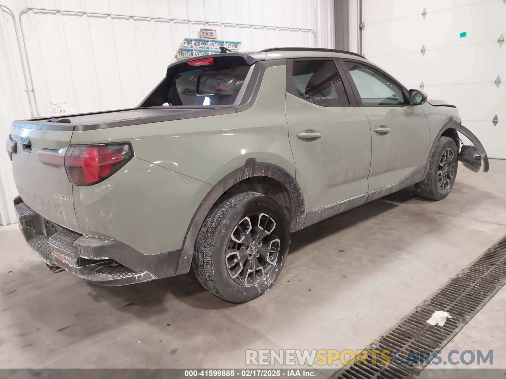 4 Photograph of a damaged car 5NTJDDAF5PH052824 HYUNDAI SANTA CRUZ 2023