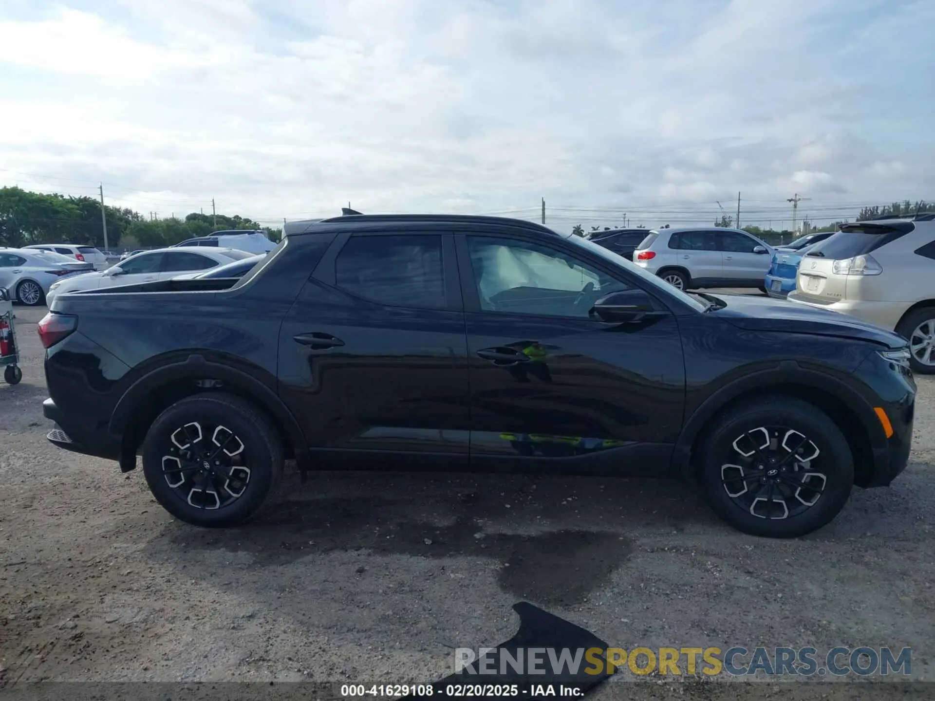 13 Фотография поврежденного автомобиля 5NTJC4DE5RH114389 HYUNDAI SANTA CRUZ 2024