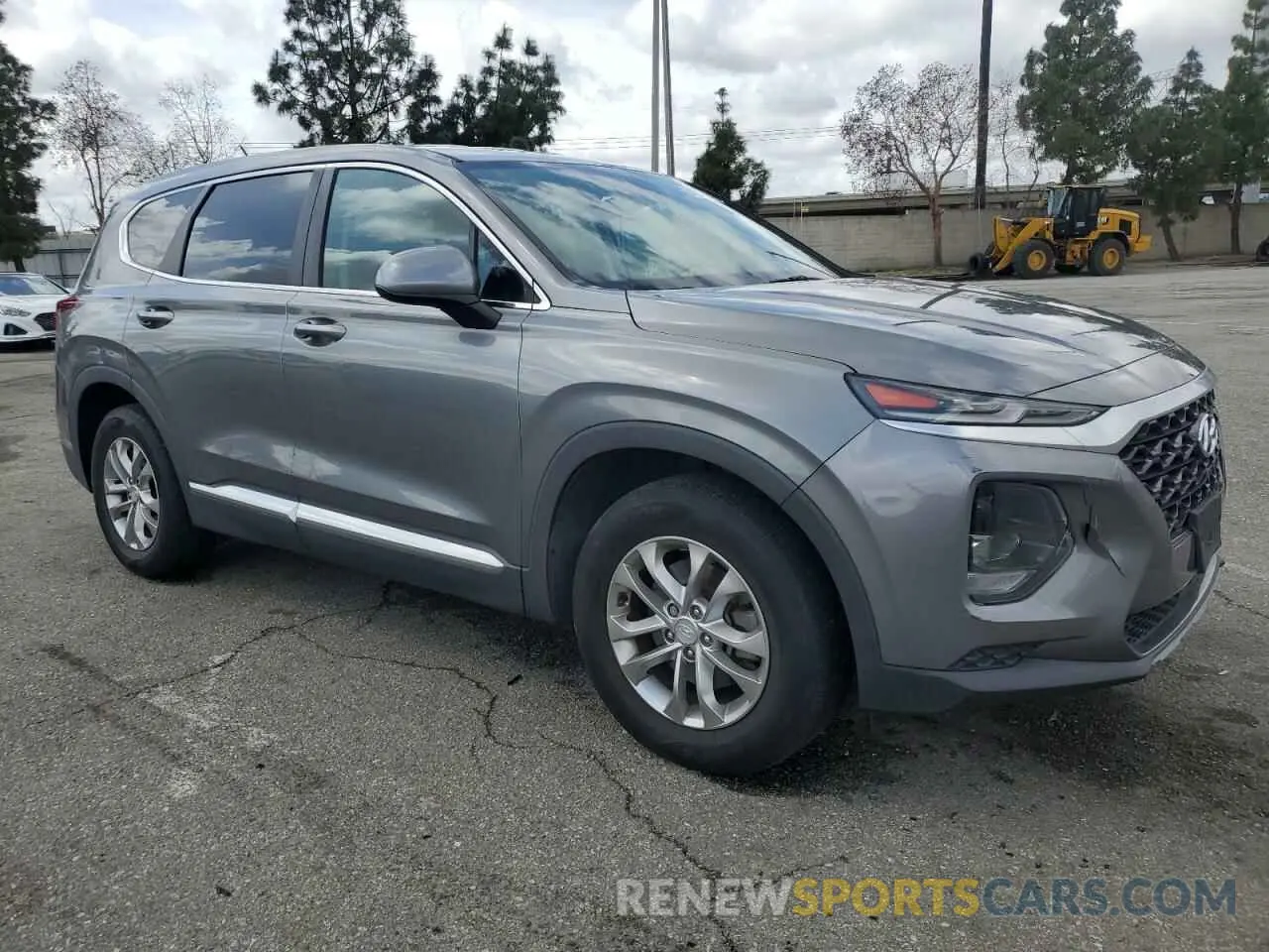 4 Photograph of a damaged car 5NMS23AD0KH074852 HYUNDAI SANTA FE 2019