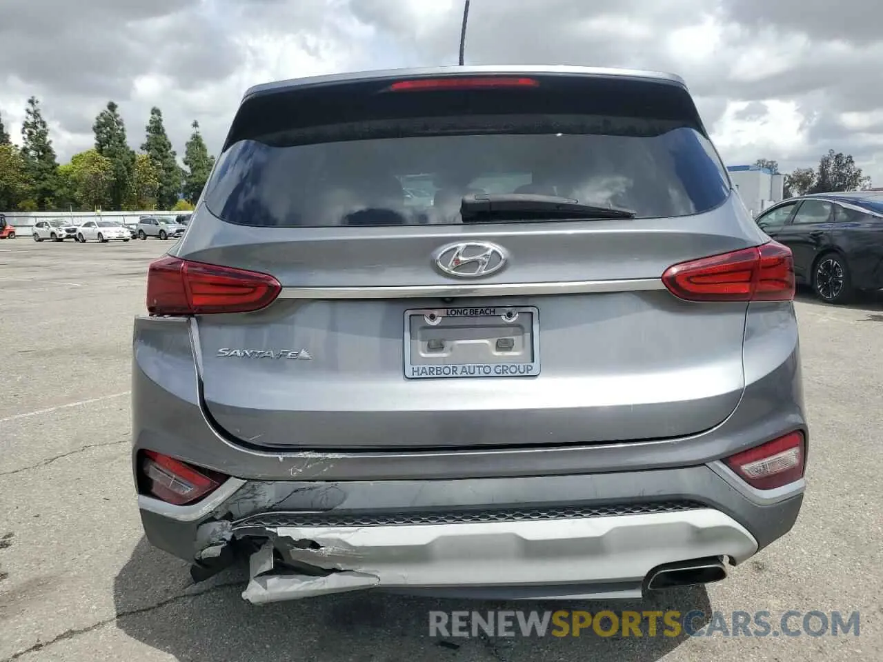 6 Photograph of a damaged car 5NMS23AD0KH074852 HYUNDAI SANTA FE 2019