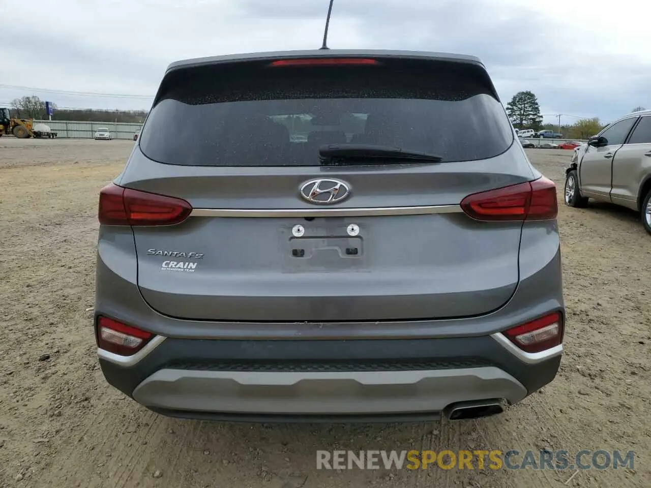 6 Photograph of a damaged car 5NMS23AD0KH112841 HYUNDAI SANTA FE 2019