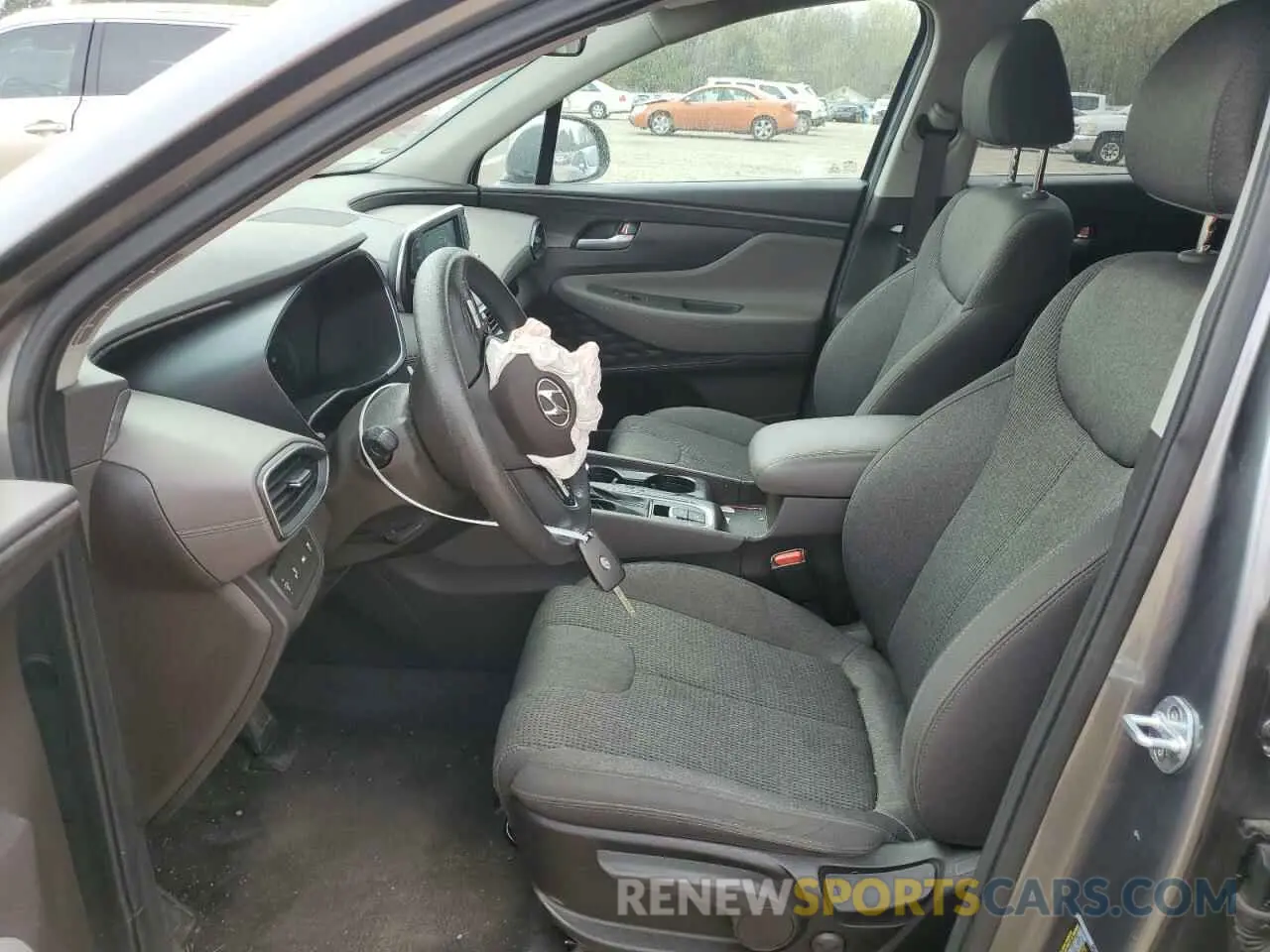 7 Photograph of a damaged car 5NMS23AD0KH112841 HYUNDAI SANTA FE 2019