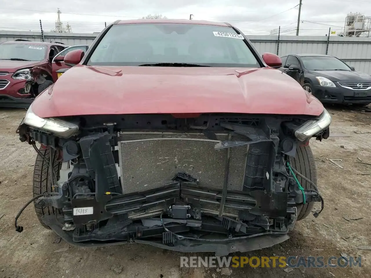 5 Photograph of a damaged car 5NMS23AD1KH079364 HYUNDAI SANTA FE 2019