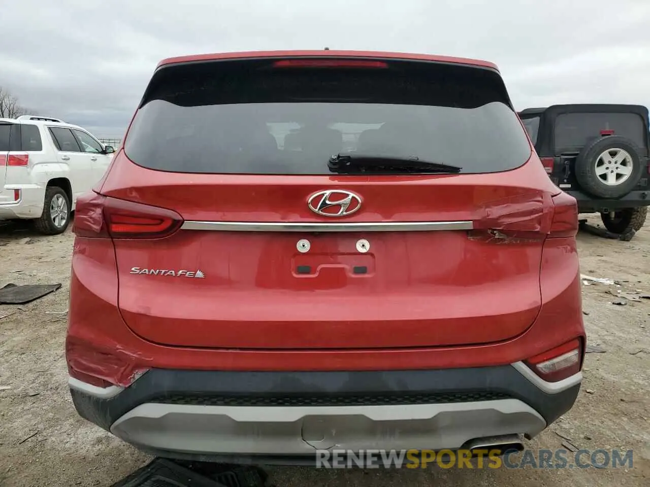 6 Photograph of a damaged car 5NMS23AD1KH079364 HYUNDAI SANTA FE 2019
