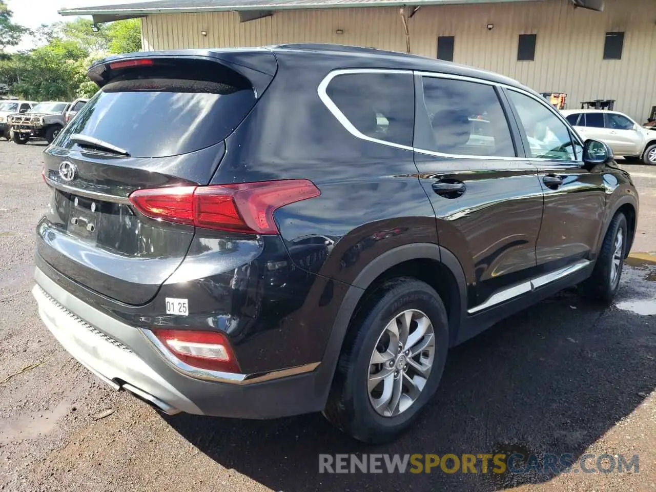 3 Photograph of a damaged car 5NMS23AD2KH019027 HYUNDAI SANTA FE 2019