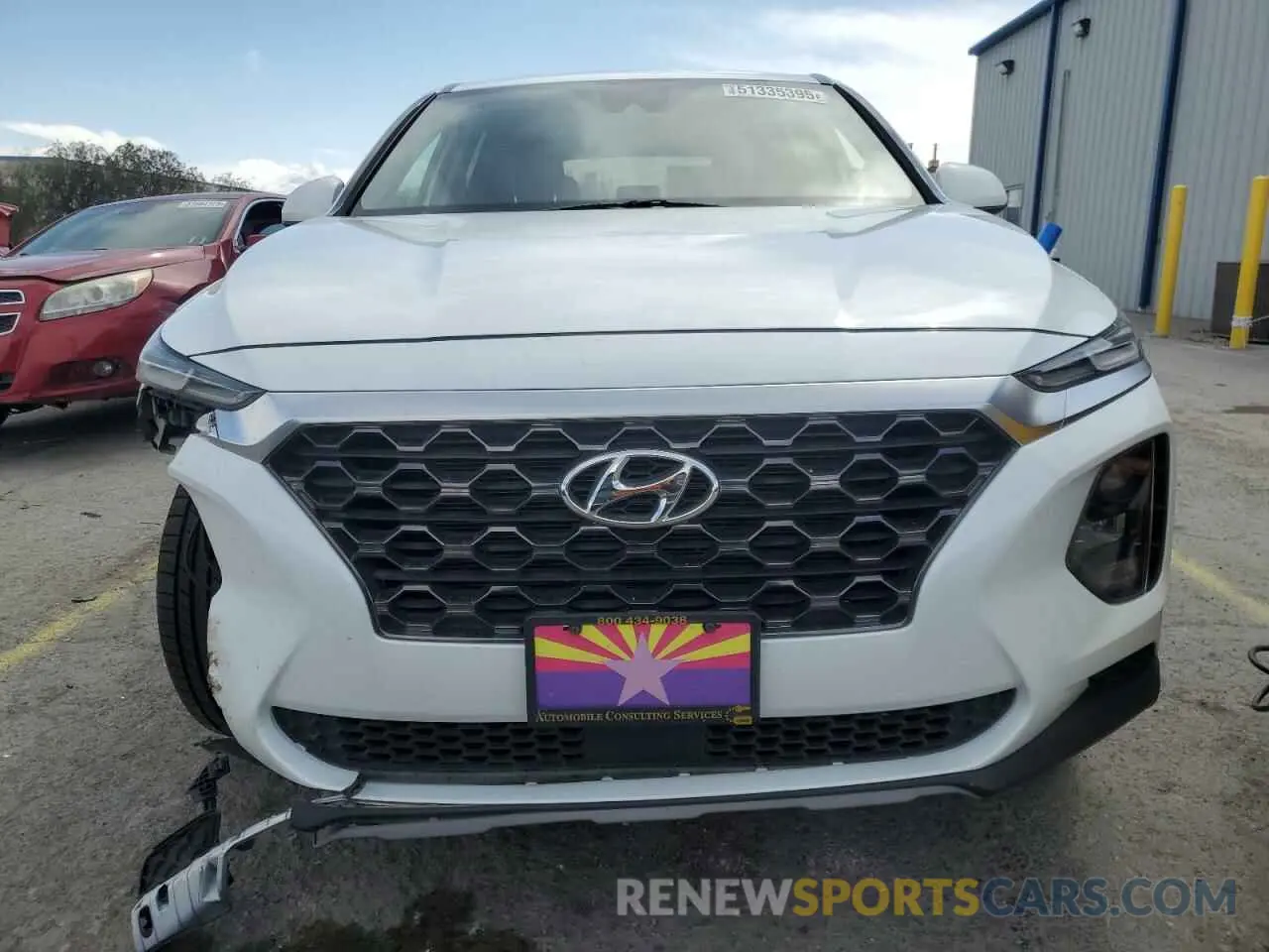5 Photograph of a damaged car 5NMS23AD2KH100402 HYUNDAI SANTA FE 2019