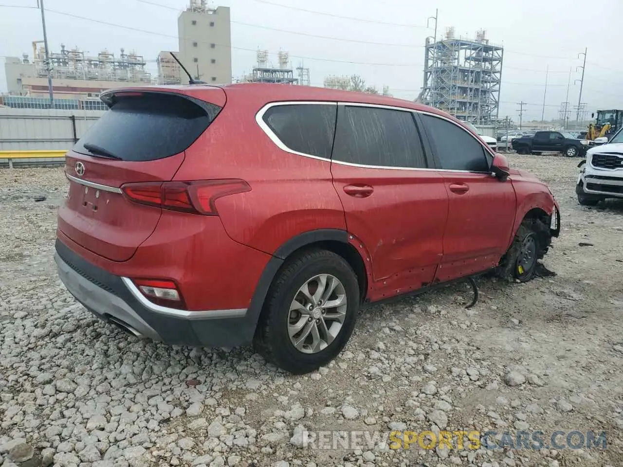 3 Photograph of a damaged car 5NMS23AD2KH108256 HYUNDAI SANTA FE 2019