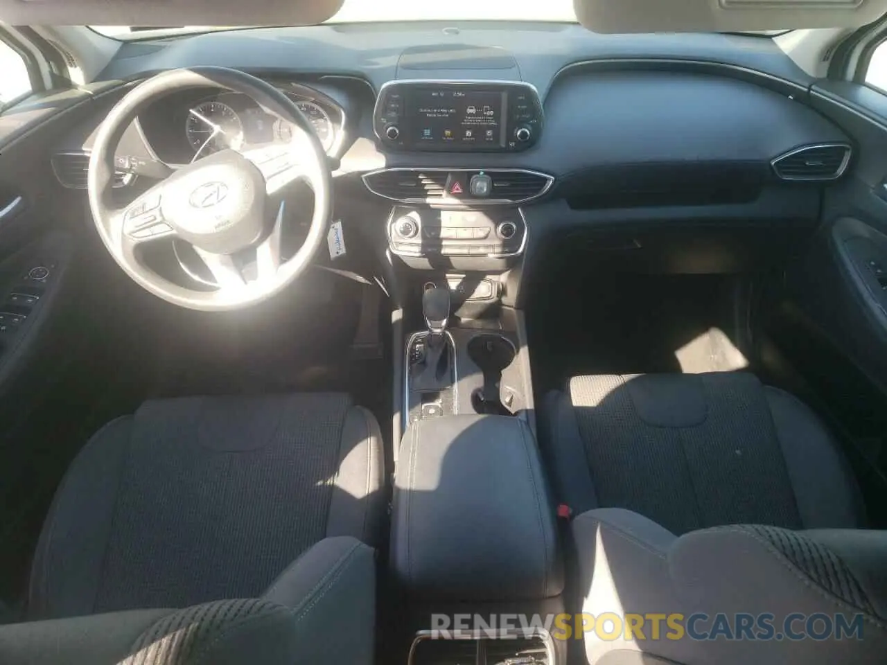 8 Photograph of a damaged car 5NMS23AD3KH111392 HYUNDAI SANTA FE 2019