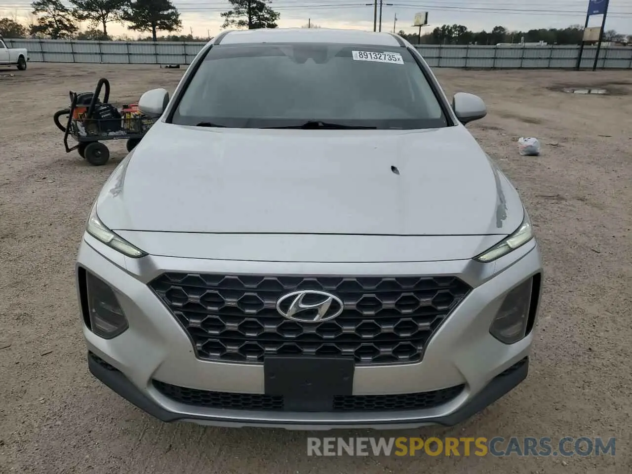 5 Photograph of a damaged car 5NMS23AD4KH088320 HYUNDAI SANTA FE 2019