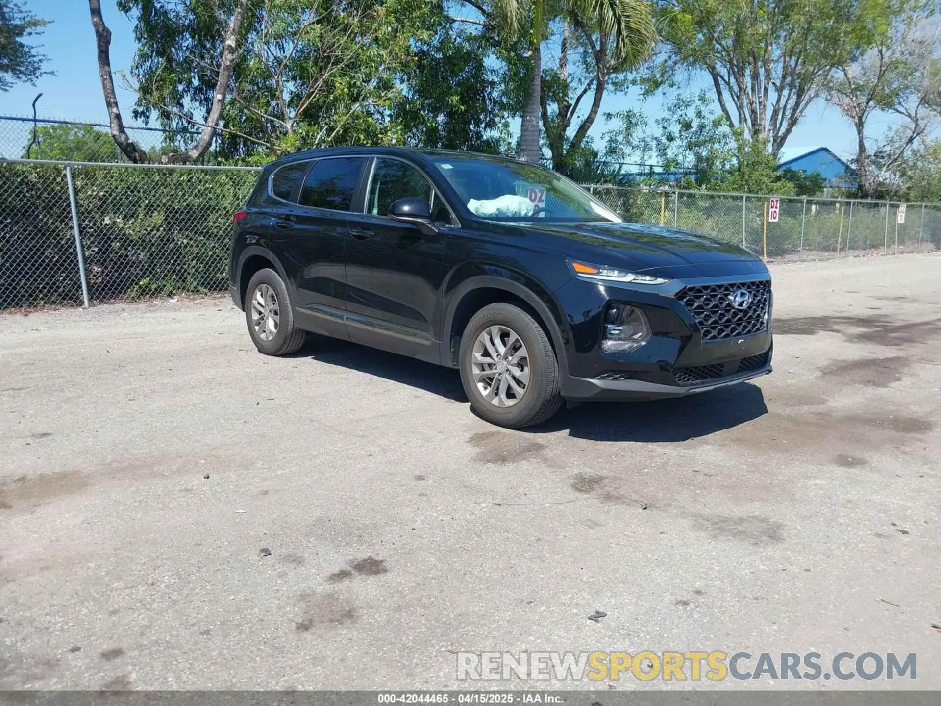 1 Фотография поврежденного автомобиля 5NMS23AD4KH088902 HYUNDAI SANTA FE 2019