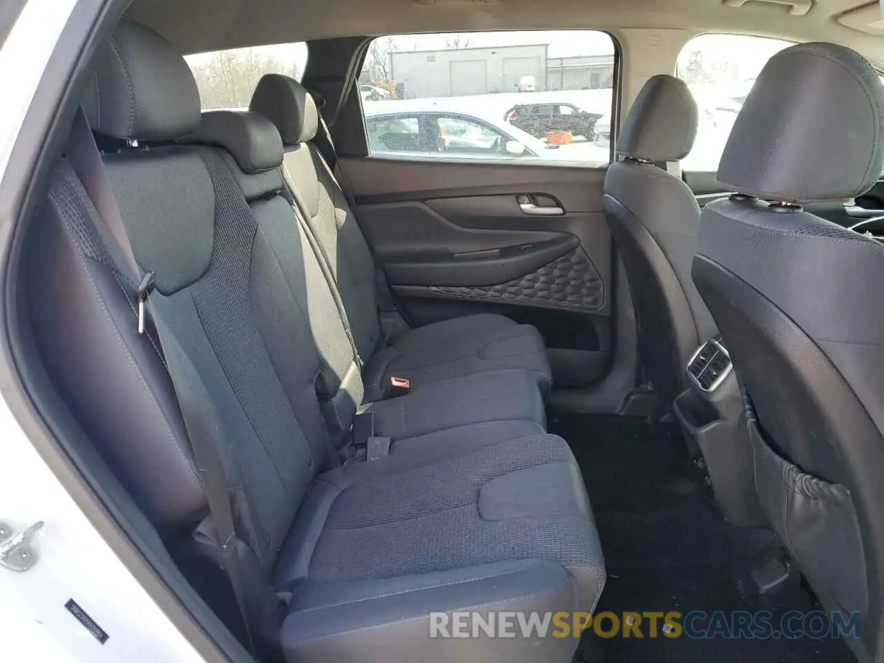 11 Photograph of a damaged car 5NMS23AD5KH009964 HYUNDAI SANTA FE 2019
